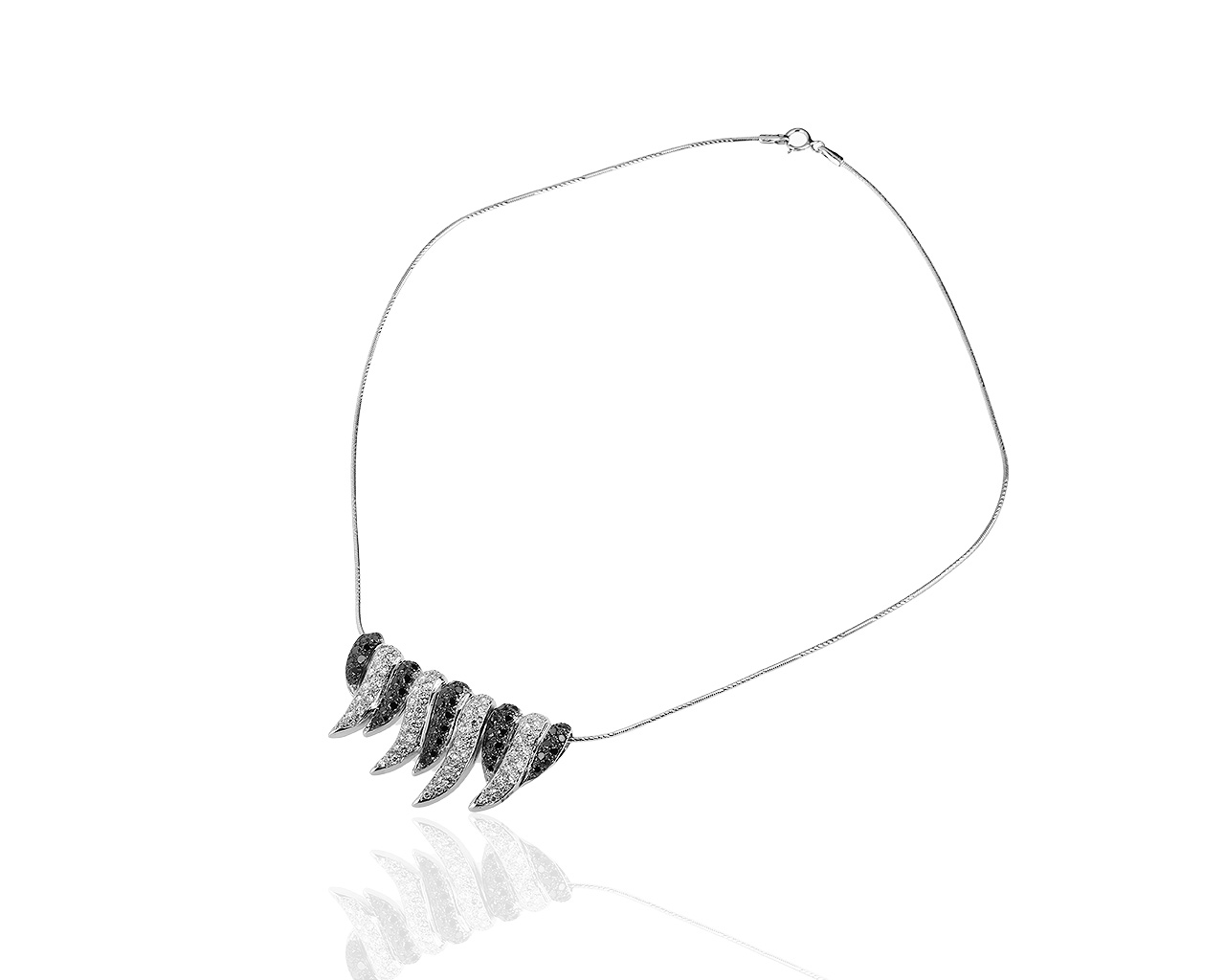 Престижное золотое колье с бриллиантами 2.70ct