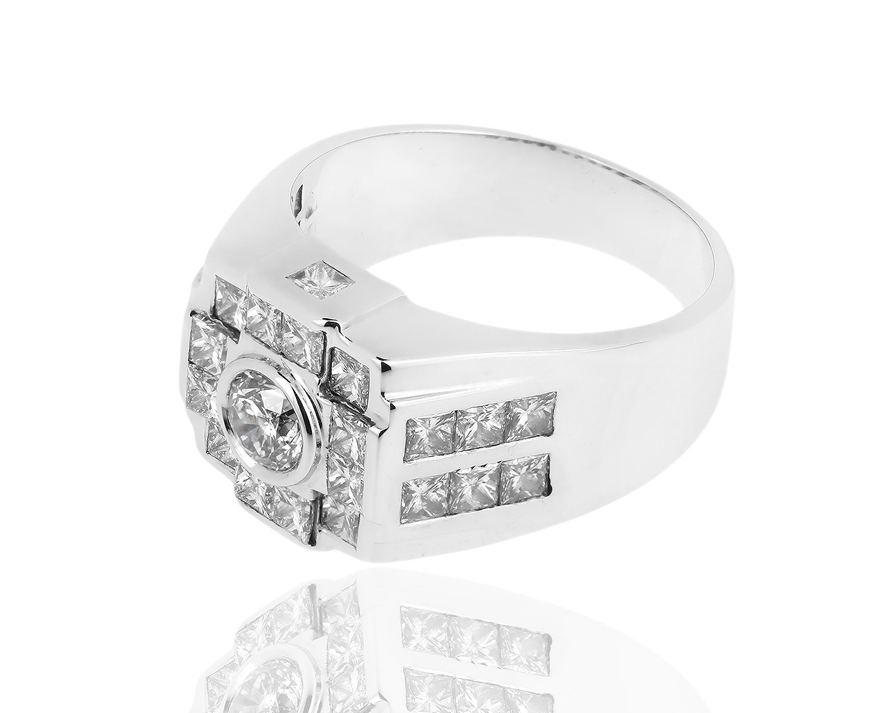 Золотое кольцо-печатка с бриллиантами 3.95ct 021218/3 Золотое кольцо-печатка с бриллиантами 3.95ct 021218/3