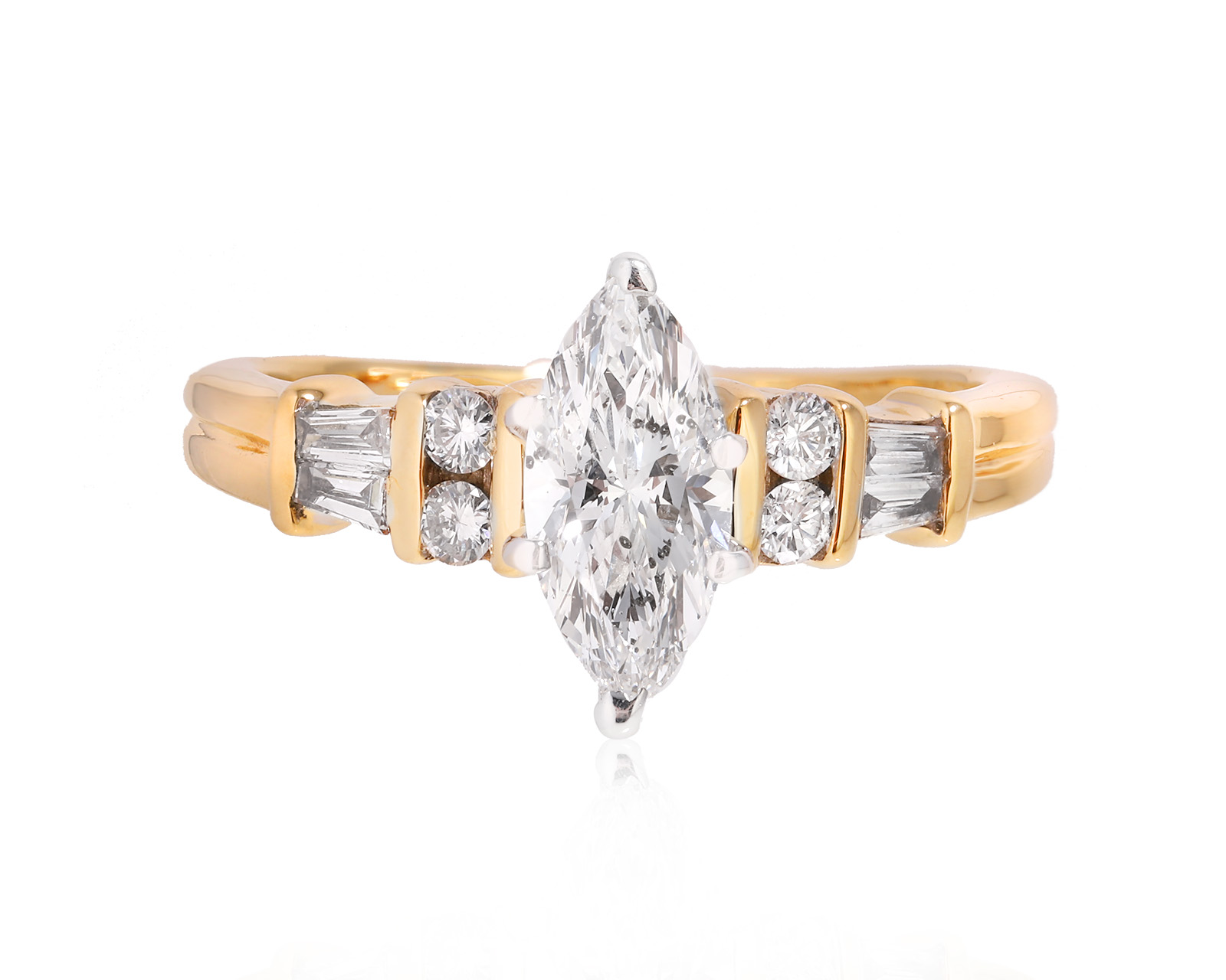 Золотое кольцо с бриллиантами 0.99ct 050125/1