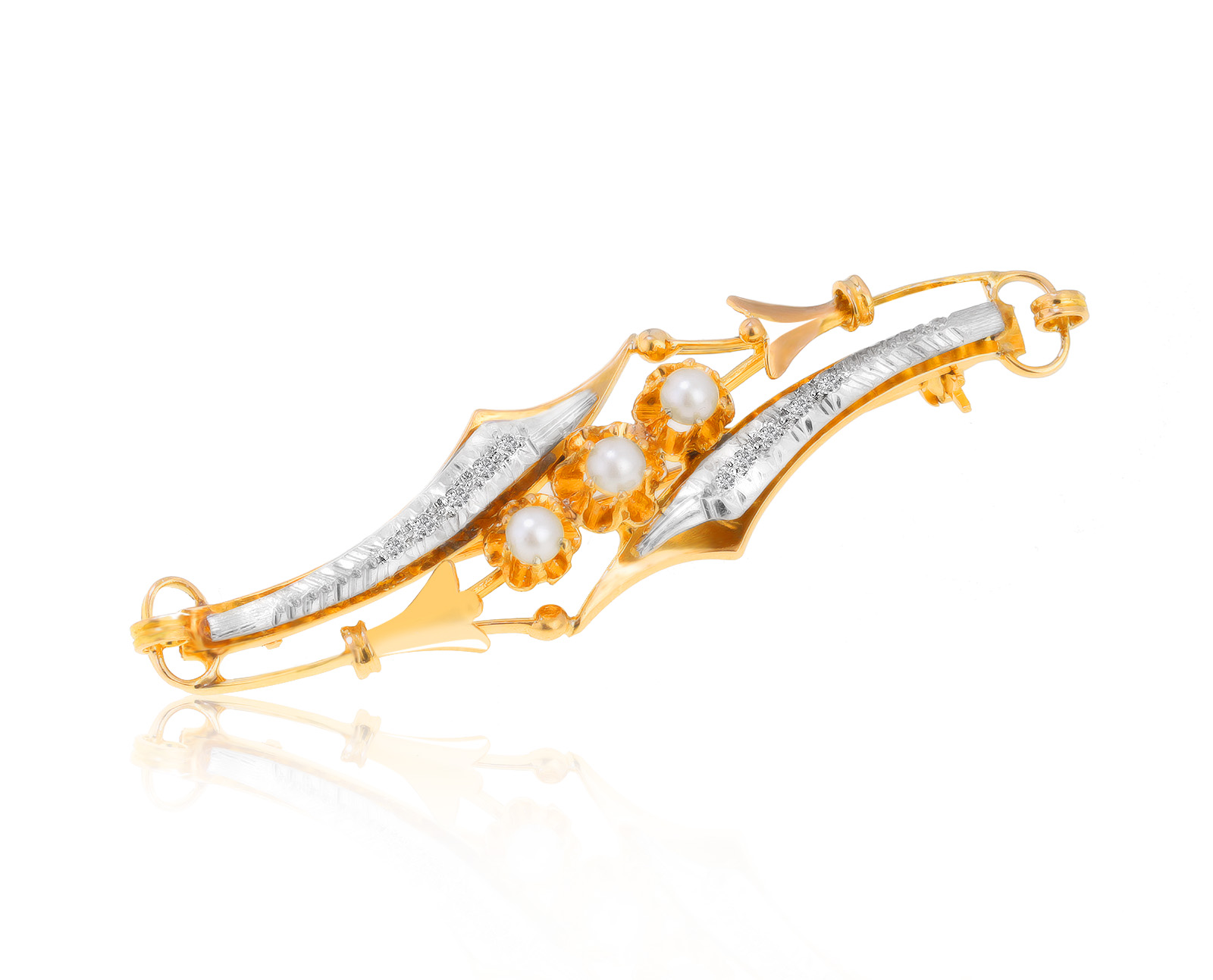 Притягательная золотая брошь с жемчугом 3.70 мм 030721/13