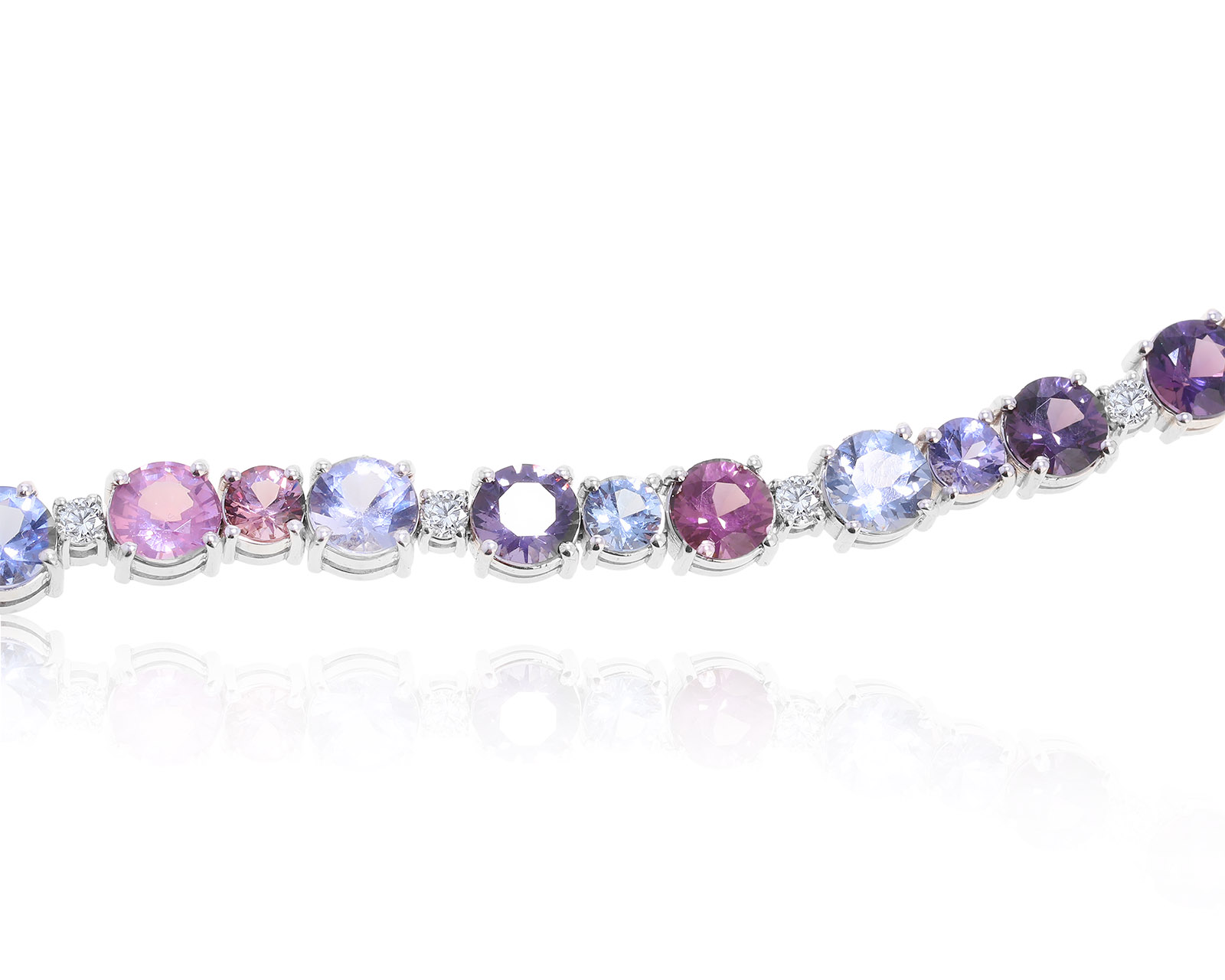Оригинальный золотой браслет со шпинелью 19.55ct Cluev