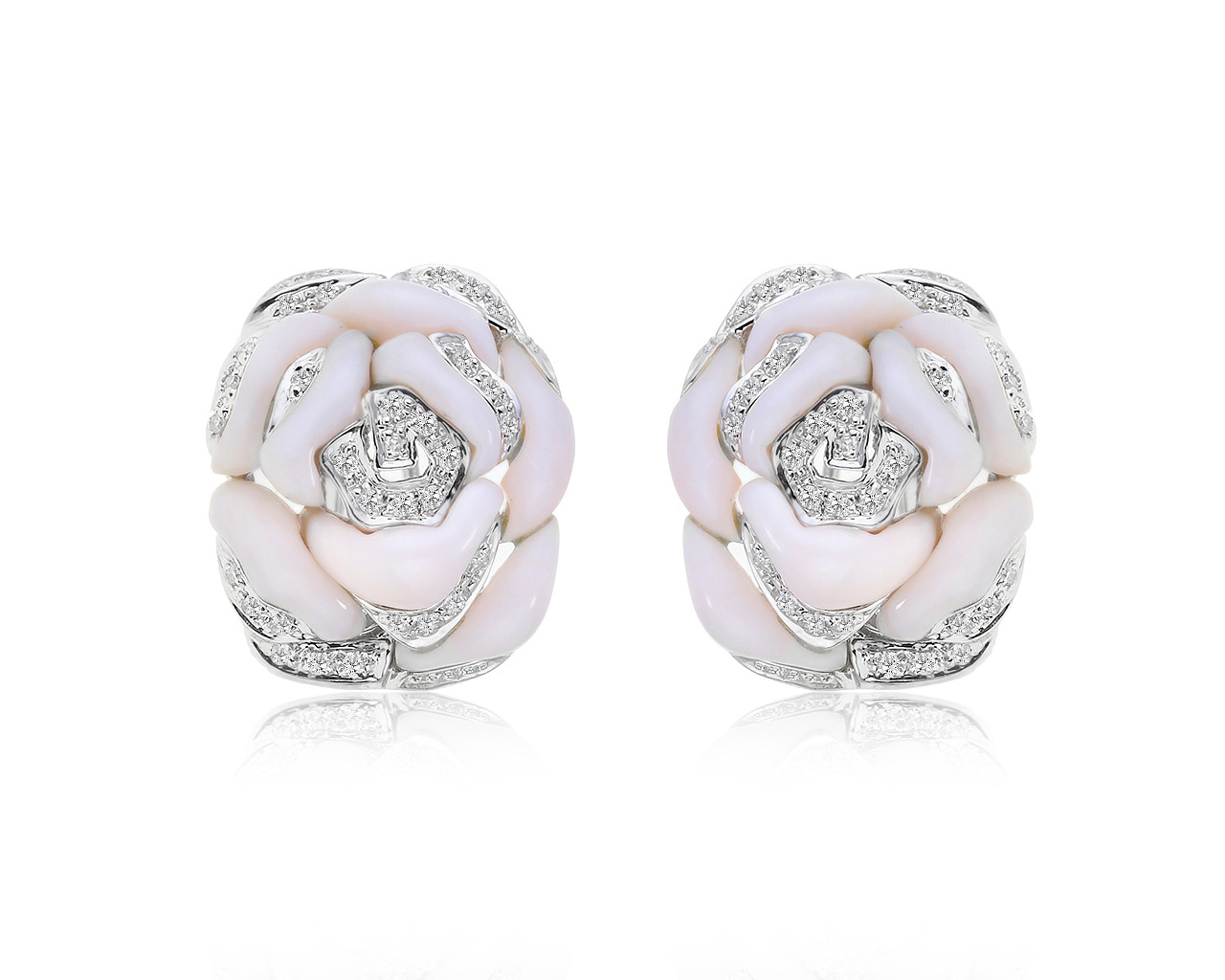 Женственные золотые серьги с бриллиантами 0.35ct