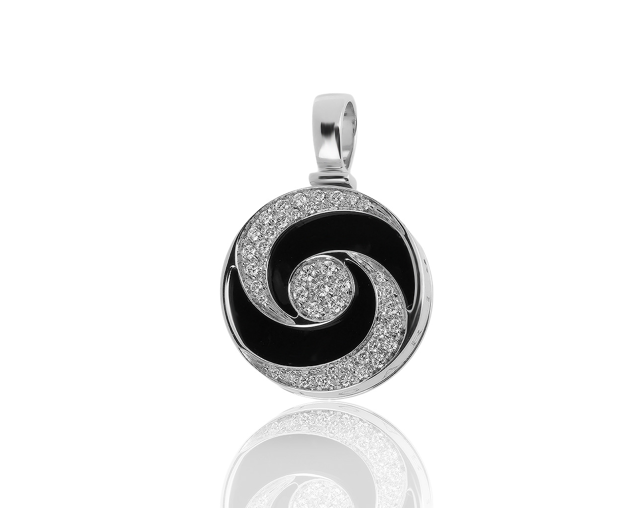 Оригинальный золотой кулон с бриллиантами 0.95ct Bvlgari gn51 Оригинальный золотой кулон с бриллиантами 0.95ct Bvlgari gn51