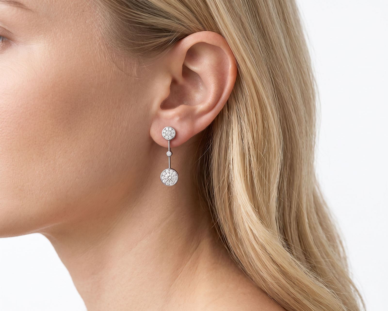 Золотые серьги с бриллиантами 0.90ct