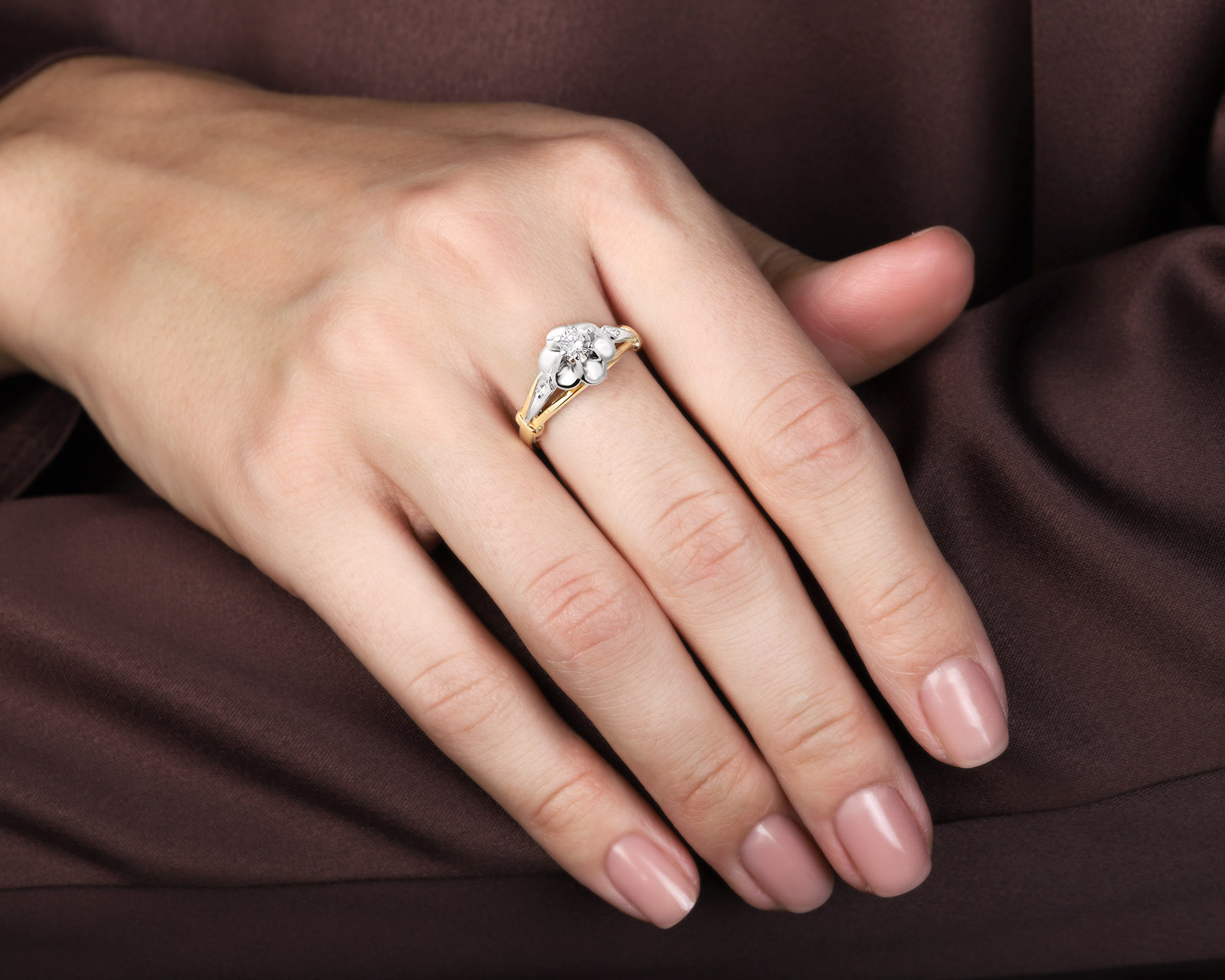 Золотое кольцо с бриллиантом 0.20ct