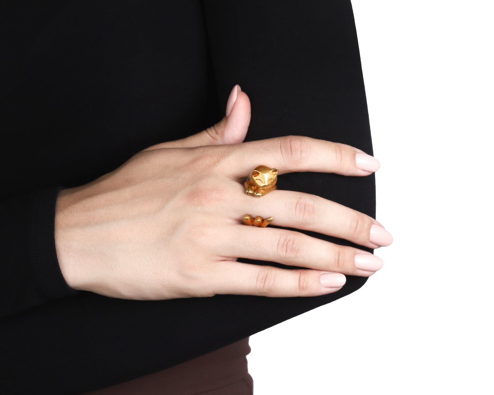 Прекрасное золотое кольцо с изумрудами 0.40ct