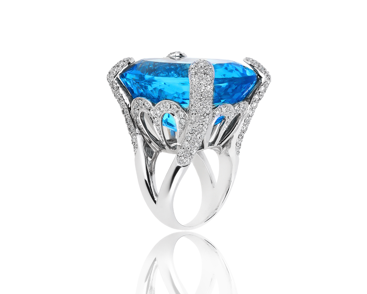 Внушительное золотое кольцо с бриллиантами 2.56ct и топазом 84.40ct 170619/2