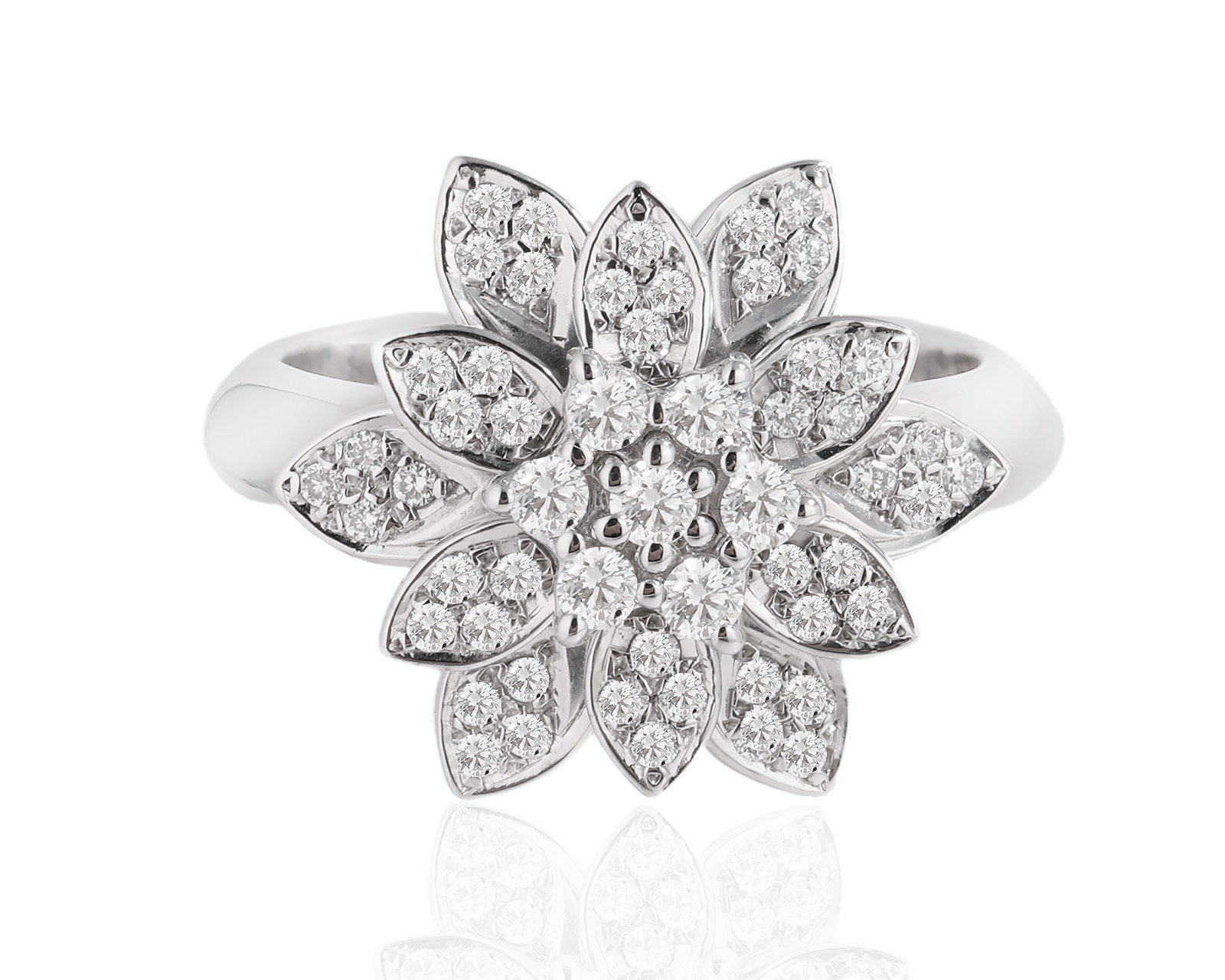 Золотое кольцо с бриллиантами 0.41ct