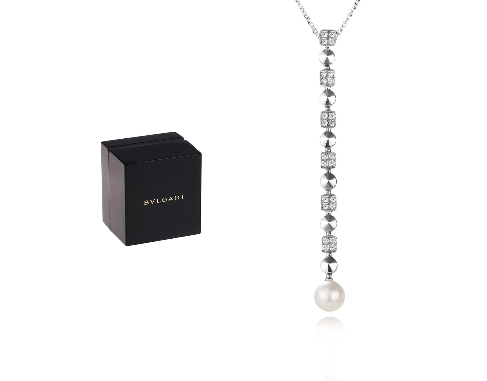 Оригинальное золотое колье с бриллиантами 0.40ct Bvlgari Lucea