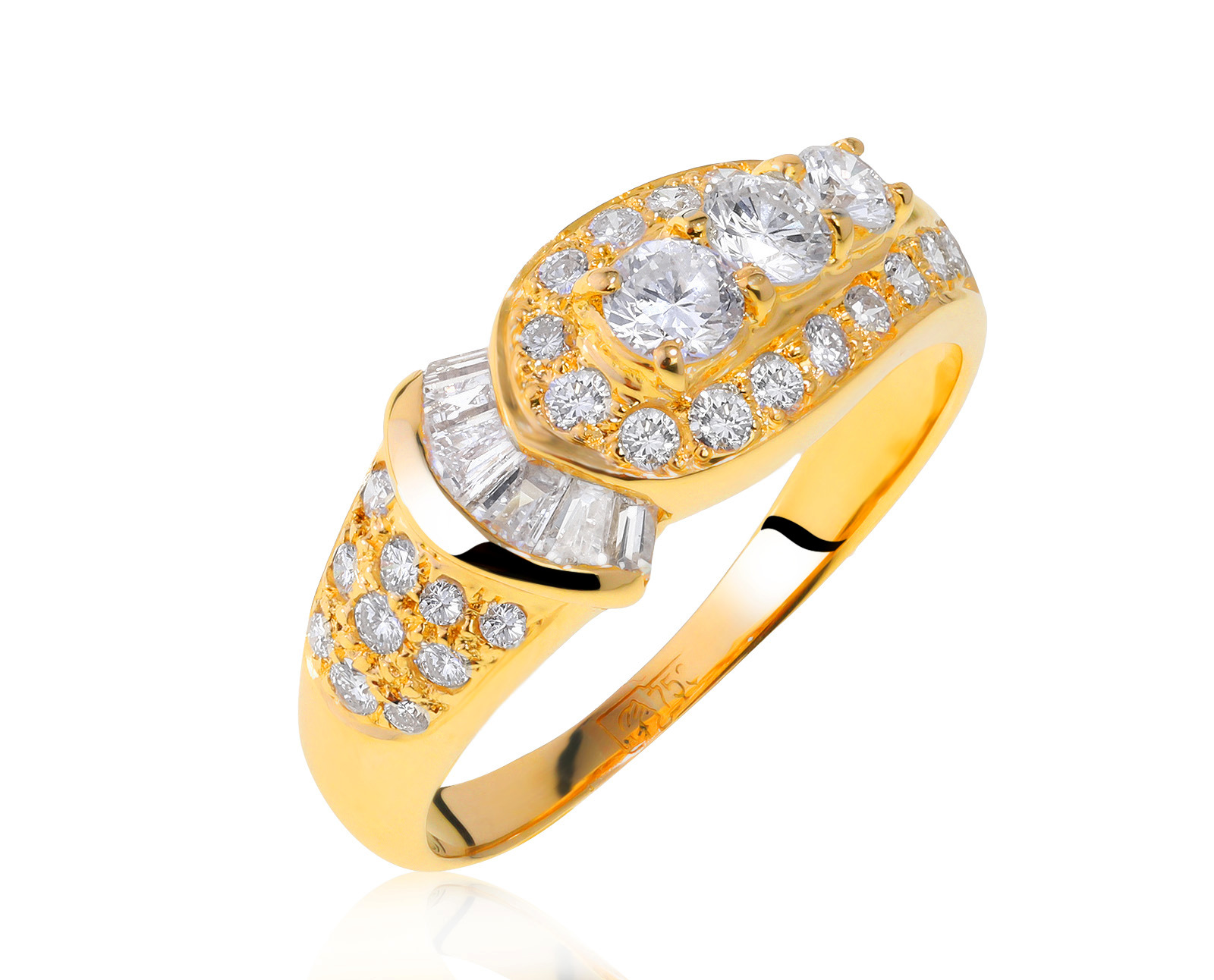 Притягательное золотое кольцо с бриллиантами 1.05ct