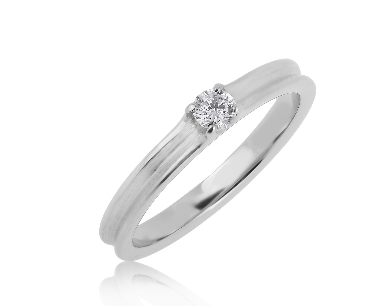 Прекрасное платиновое кольцо с бриллиантом 0.11ct 060720/10 Прекрасное платиновое кольцо с бриллиантом 0.11ct 060720/10