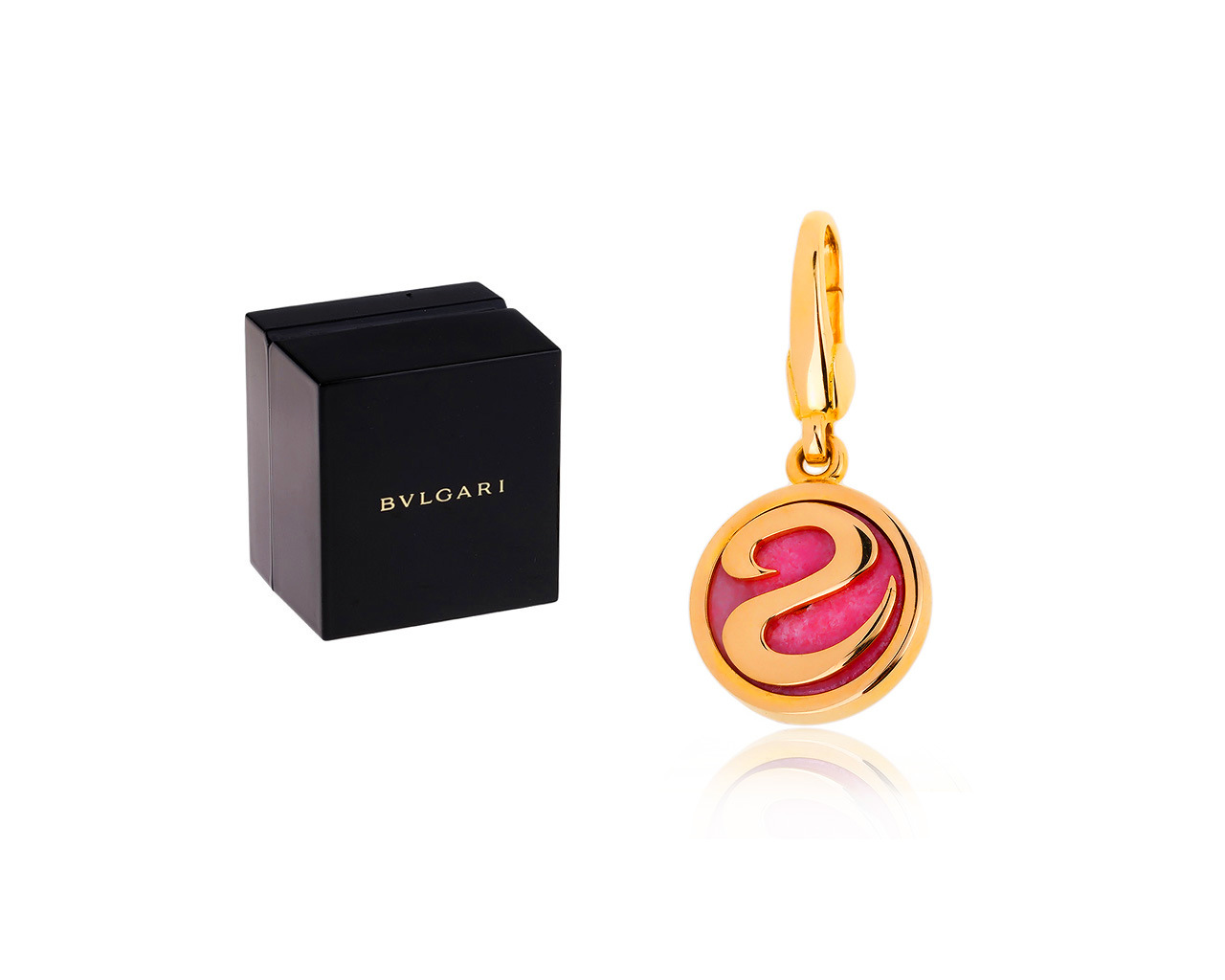 Золотая подвеска-шарм с родонитом Bvlgari