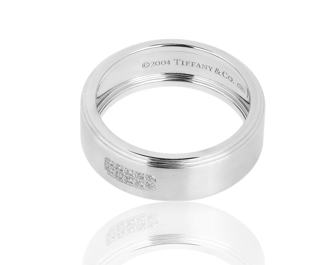 Матовое золотое кольцо с бриллиантами 0.06ct Tiffany&Co