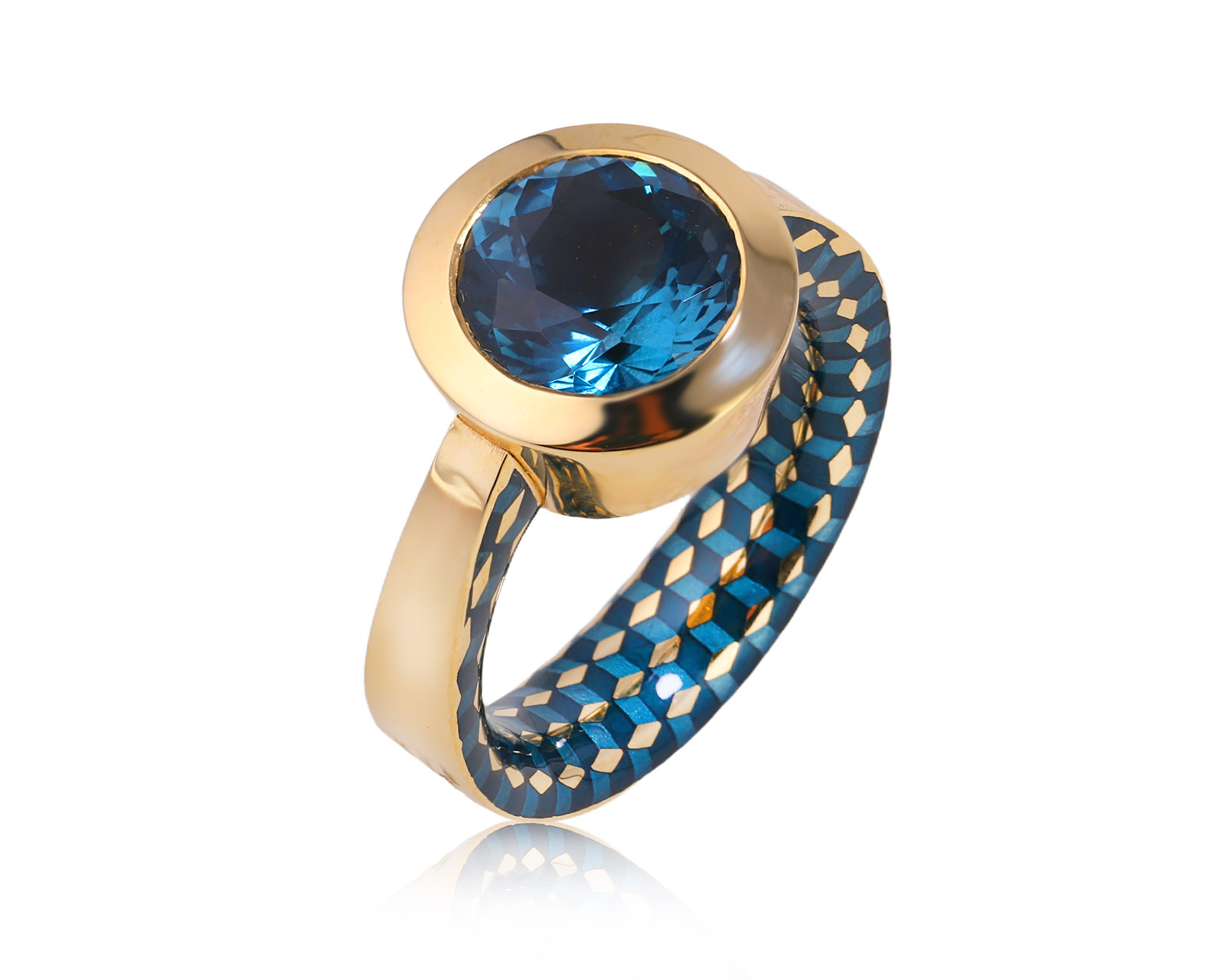 Оригинальное золотое кольцо с топазом 3.94ct Mousson Kaledoscope 070326/1