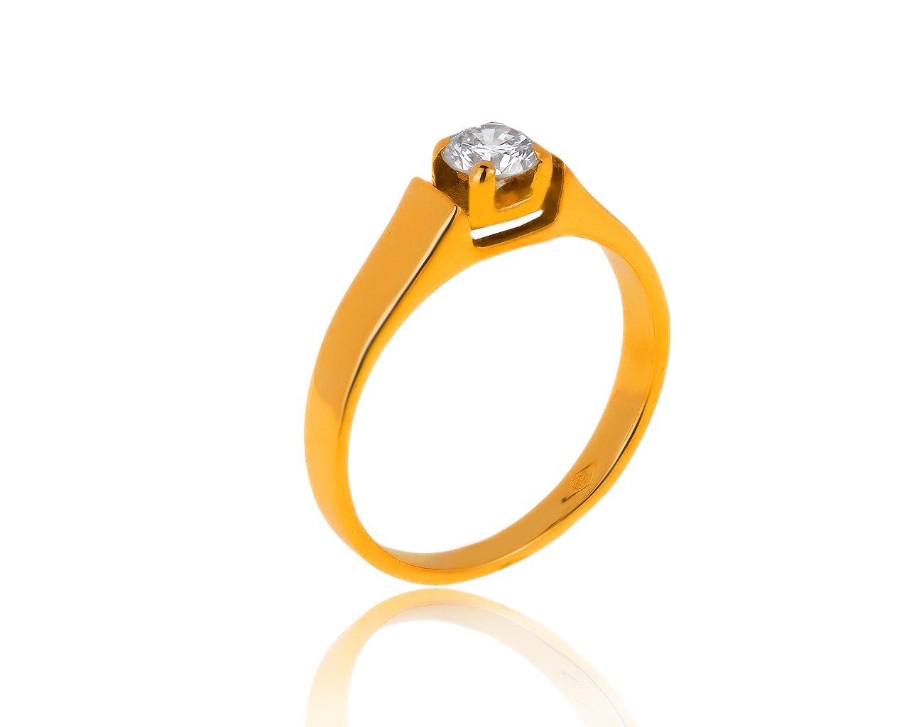 Итальянское золотое кольцо с бриллиантом 0.27ct