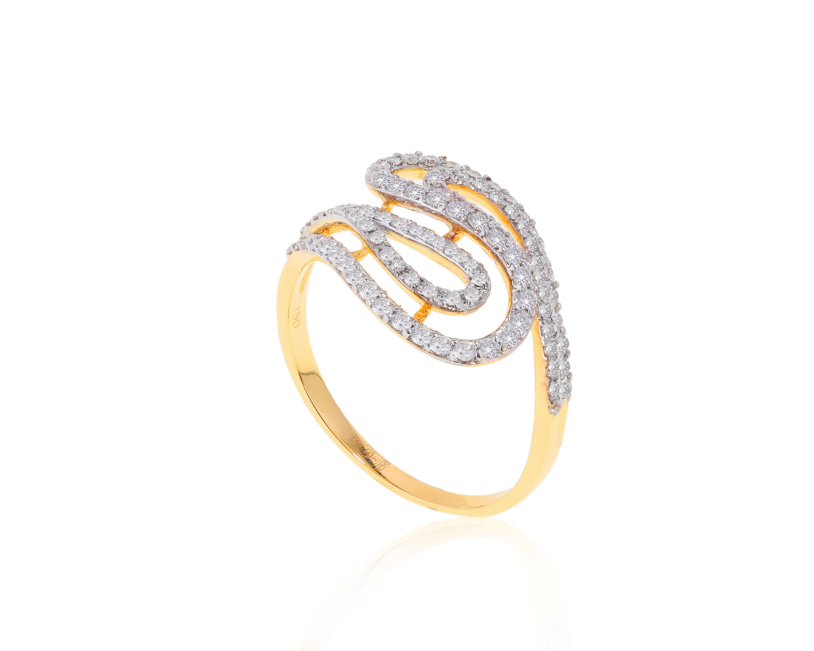 Нарядное золотое кольцо с бриллиантами 0.54ct