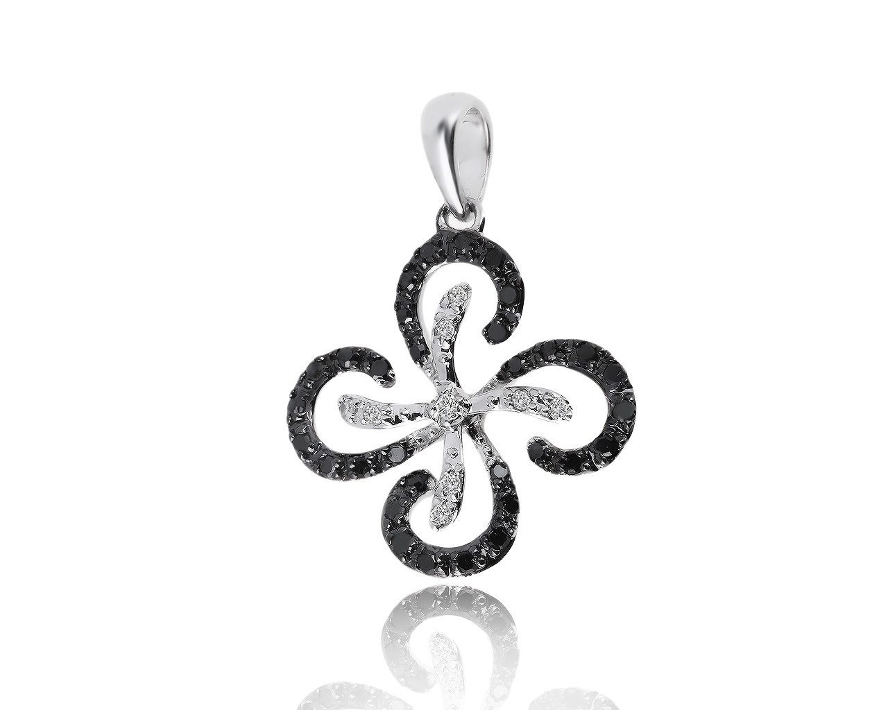 Золотая подвеска с белыми и черными бриллиантами 0.24ct 101018/18 Золотая подвеска с белыми и черными бриллиантами 0.24ct 101018/18