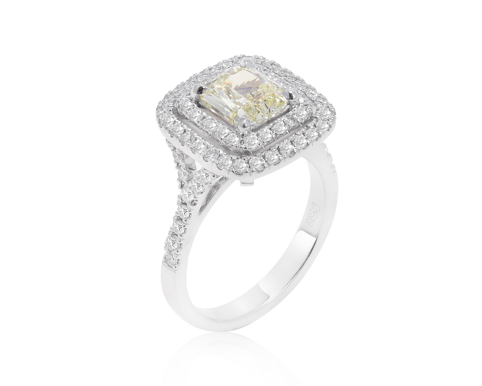 Шикарное золотое кольцо с бриллиантами 2.11ct