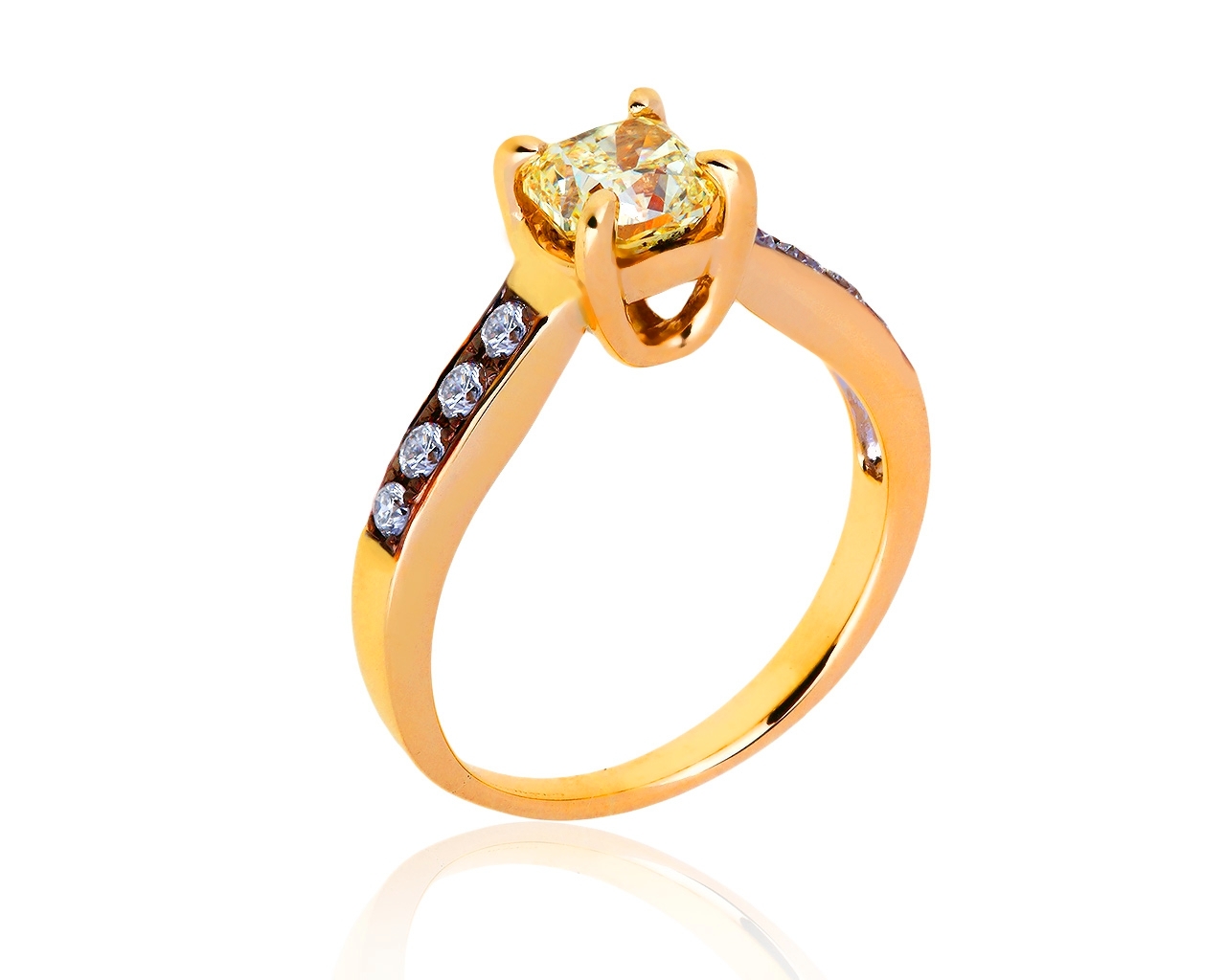 Прекрасное золотое кольцо с бриллиантами 1.20ct