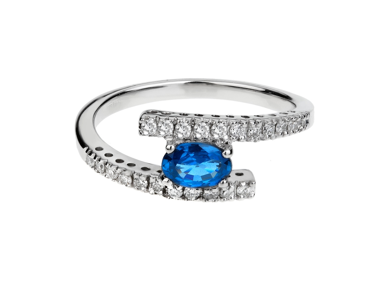 Золотое кольцо с сапфиром 0.32ct и бриллиантами 0.22ct 251017/13