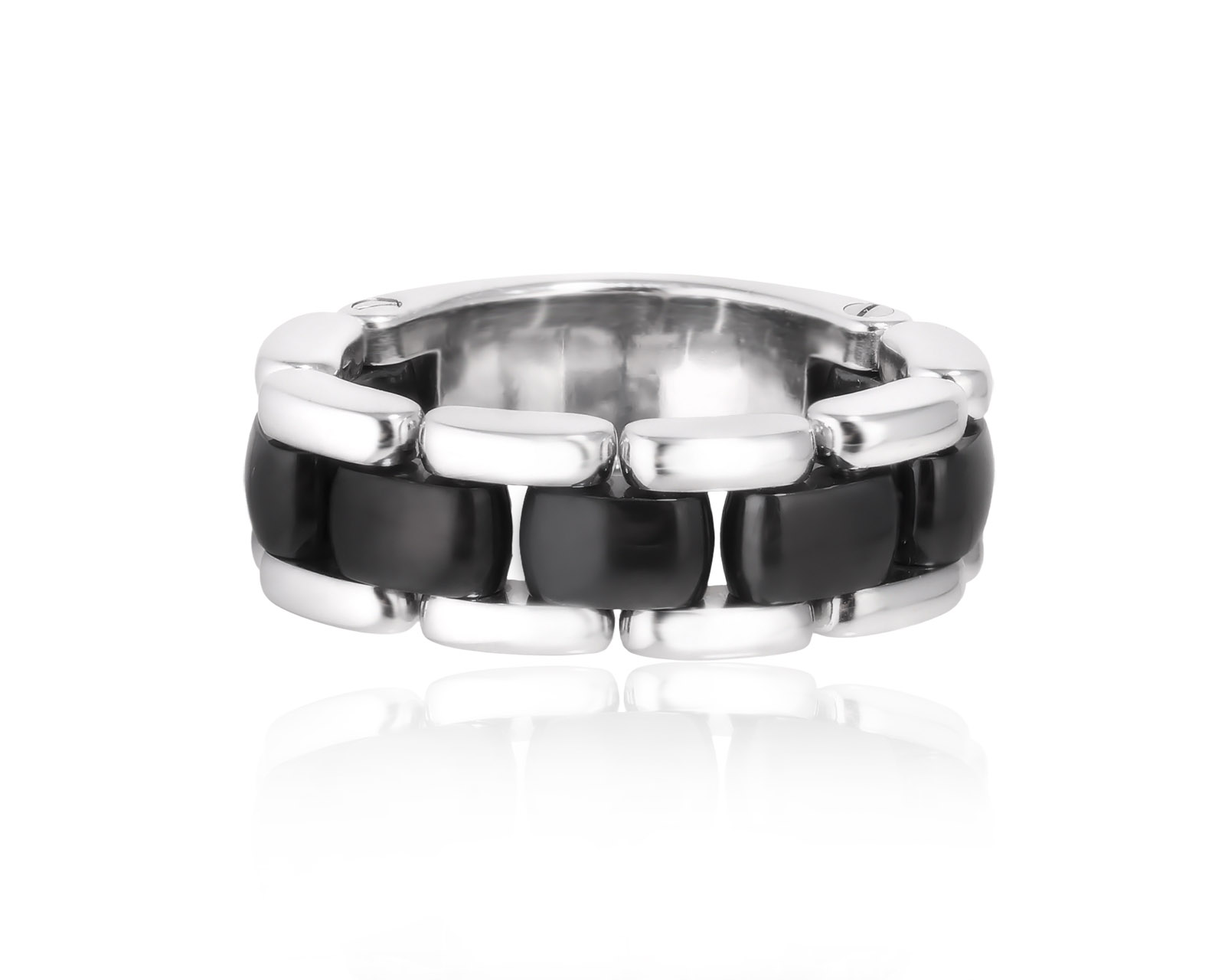 Оригинальное золотое кольцо с керамикой Chanel Ultra 060325/6 Оригинальное золотое кольцо с керамикой Chanel Ultra 060325/6