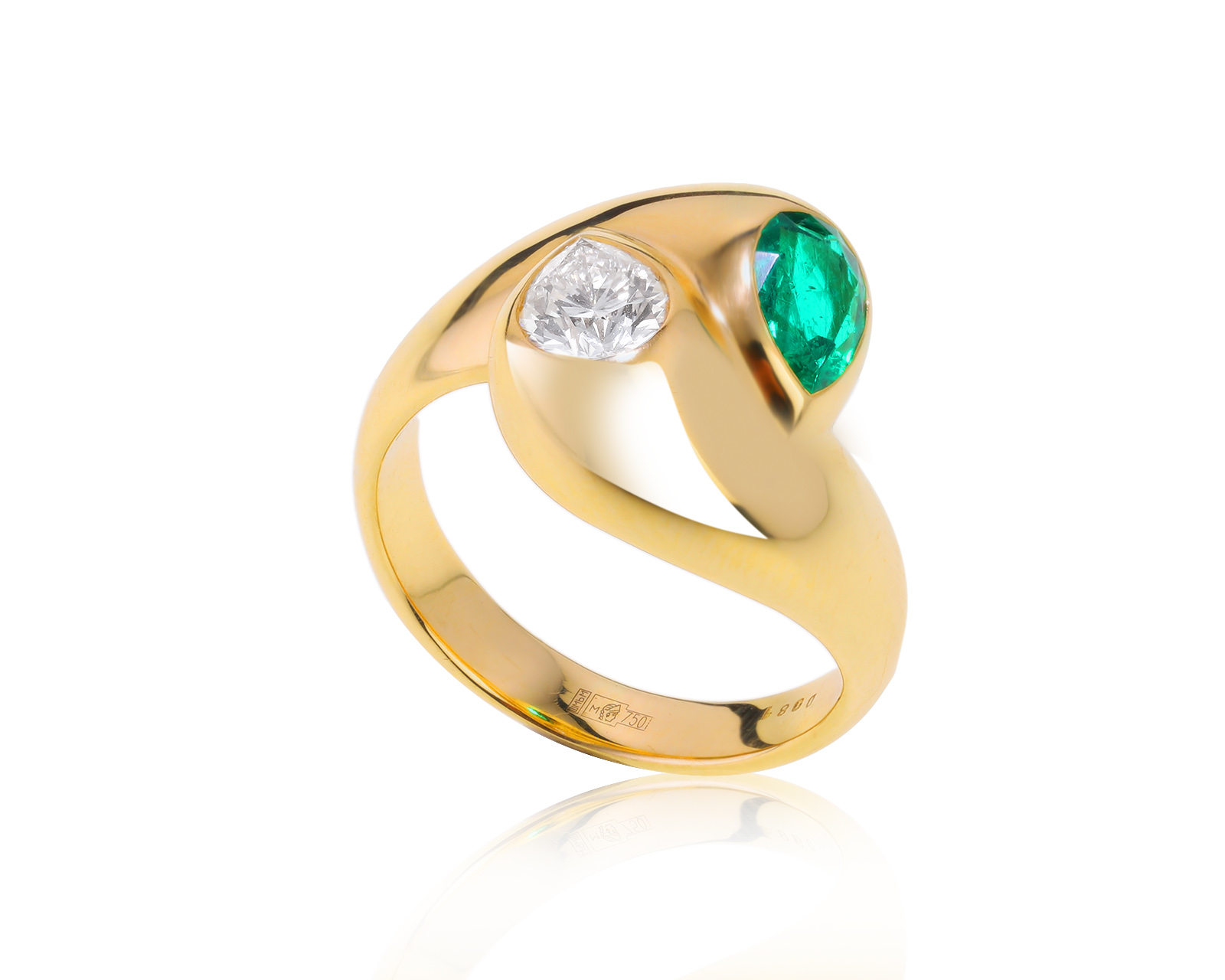 Притягательное золотое кольцо с бриллиантом 0.81ct 200522/6