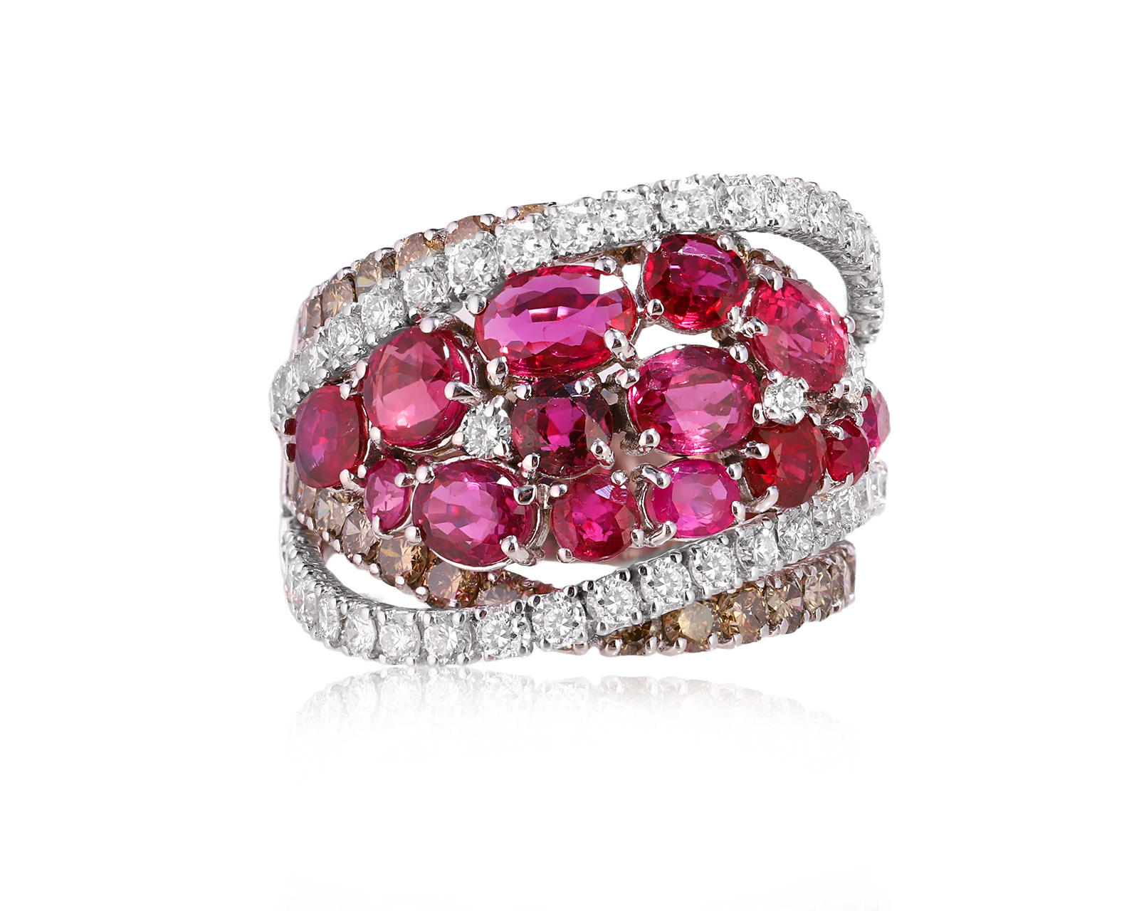 Оригинальное золотое кольцо с рубинами 3.90ct Moraglione