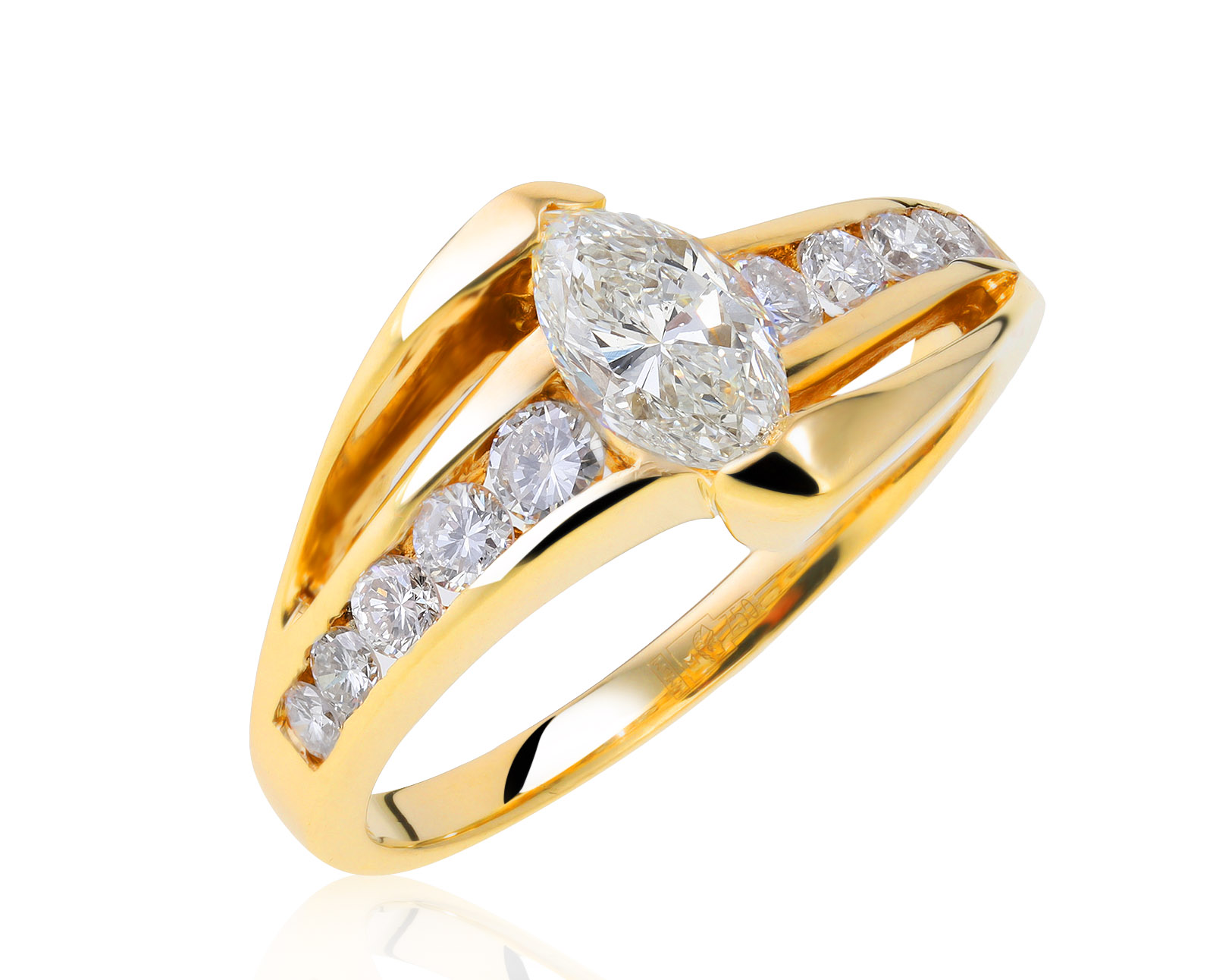 Волнующее золотое кольцо с бриллиантами 1.16ct