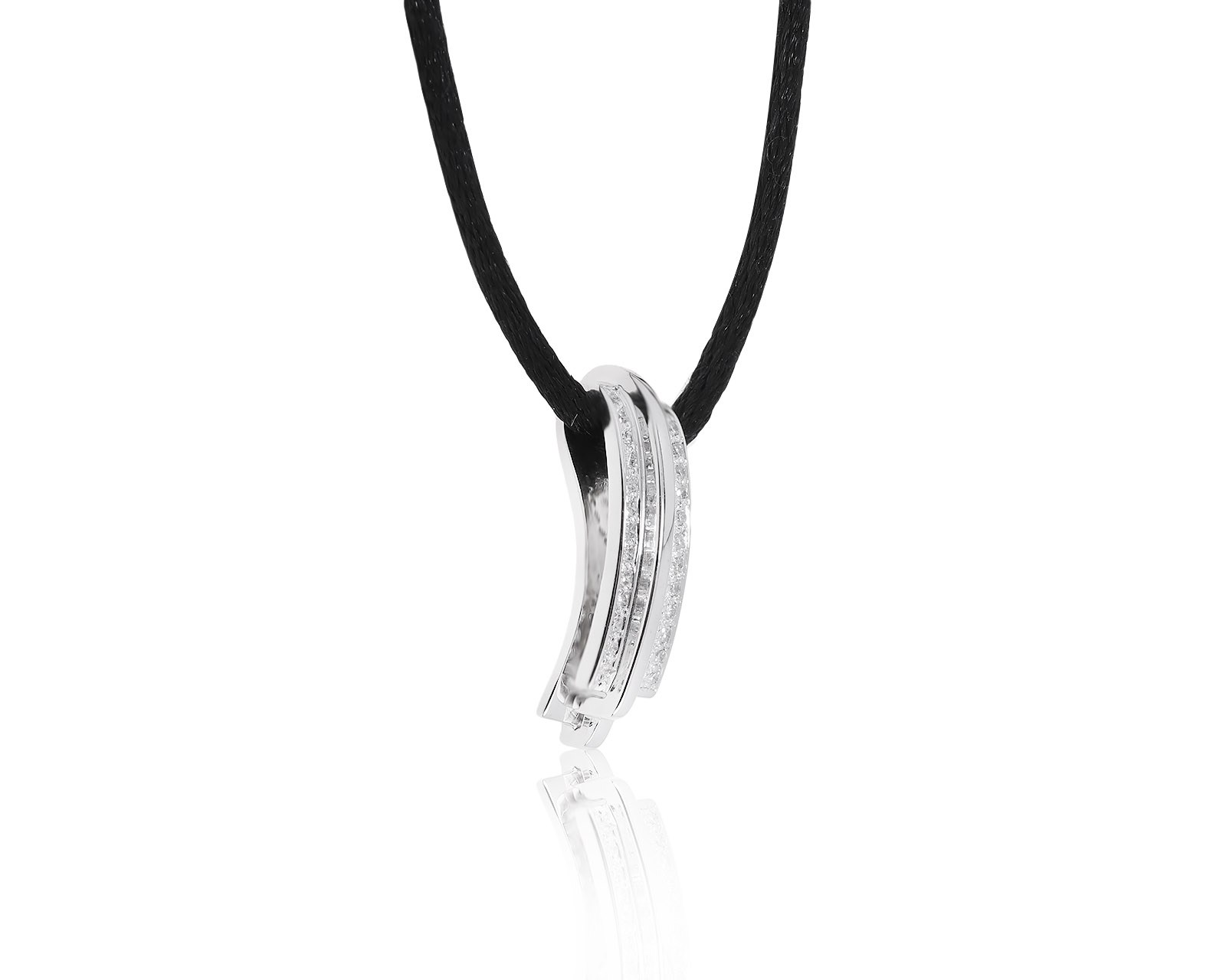 Эстетичный золотой кулон с бриллиантами 0.25ct