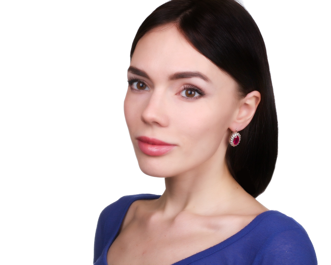 Великолепные золотые серьги с рубинами 4.31ct