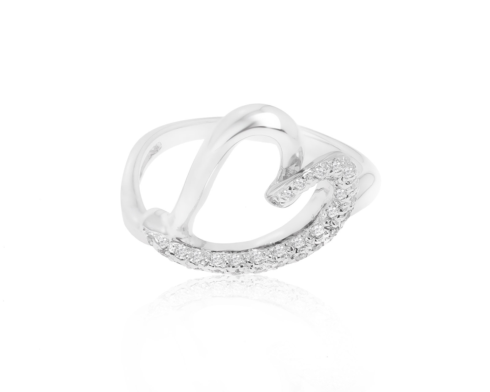 Женственное золотое кольцо с бриллиантами 0.17ct