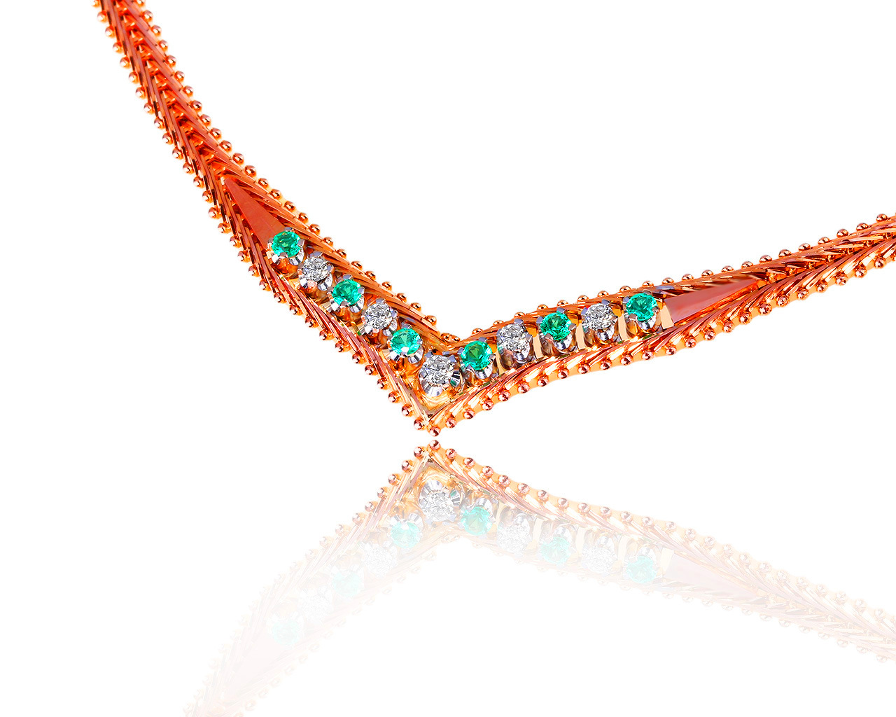 Золотое колье с бриллиантами 0.20ct и изумрудами 0.18ct 100519/6