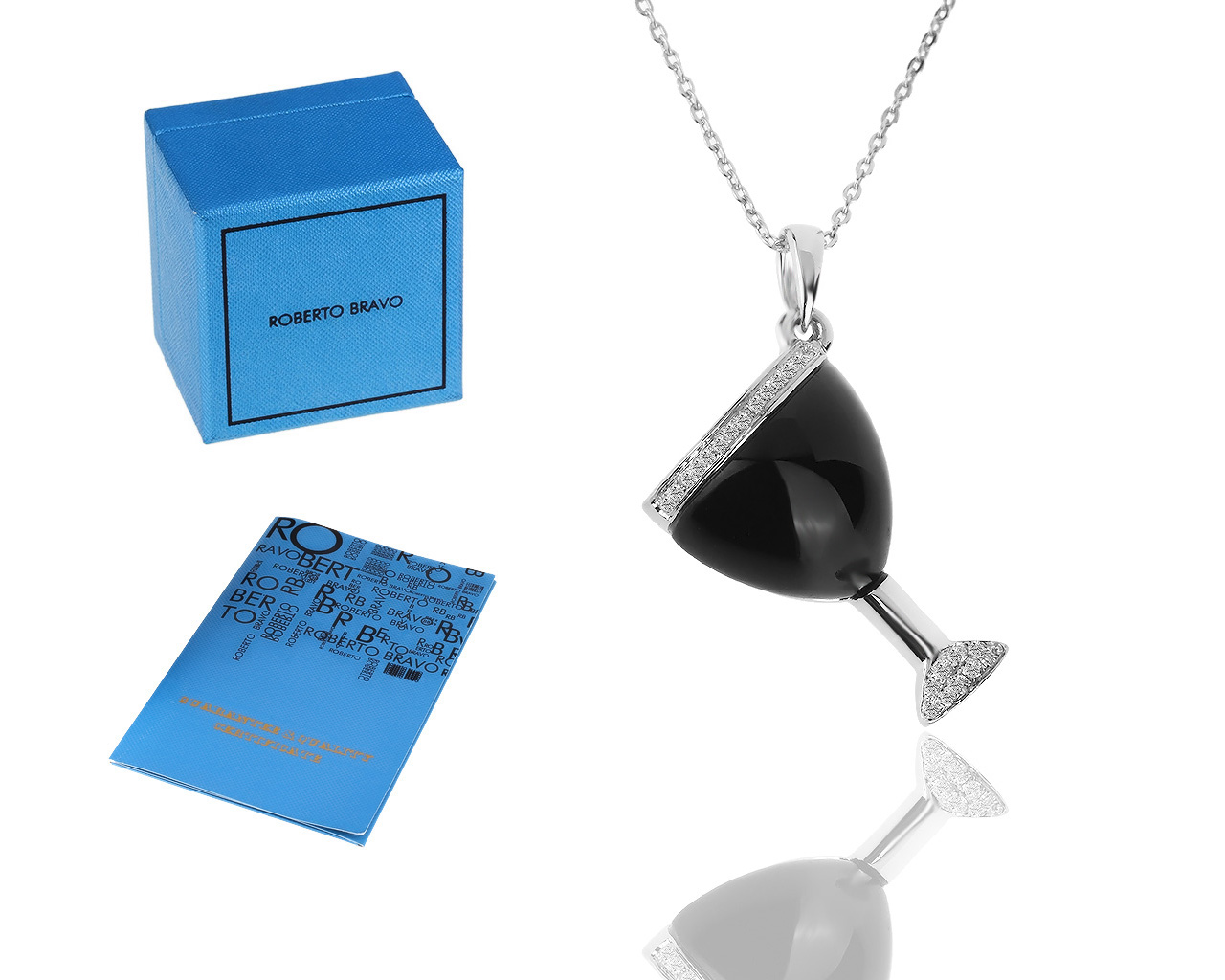Золотая подвеска с ониксом и бриллиантами Roberto Bravo
