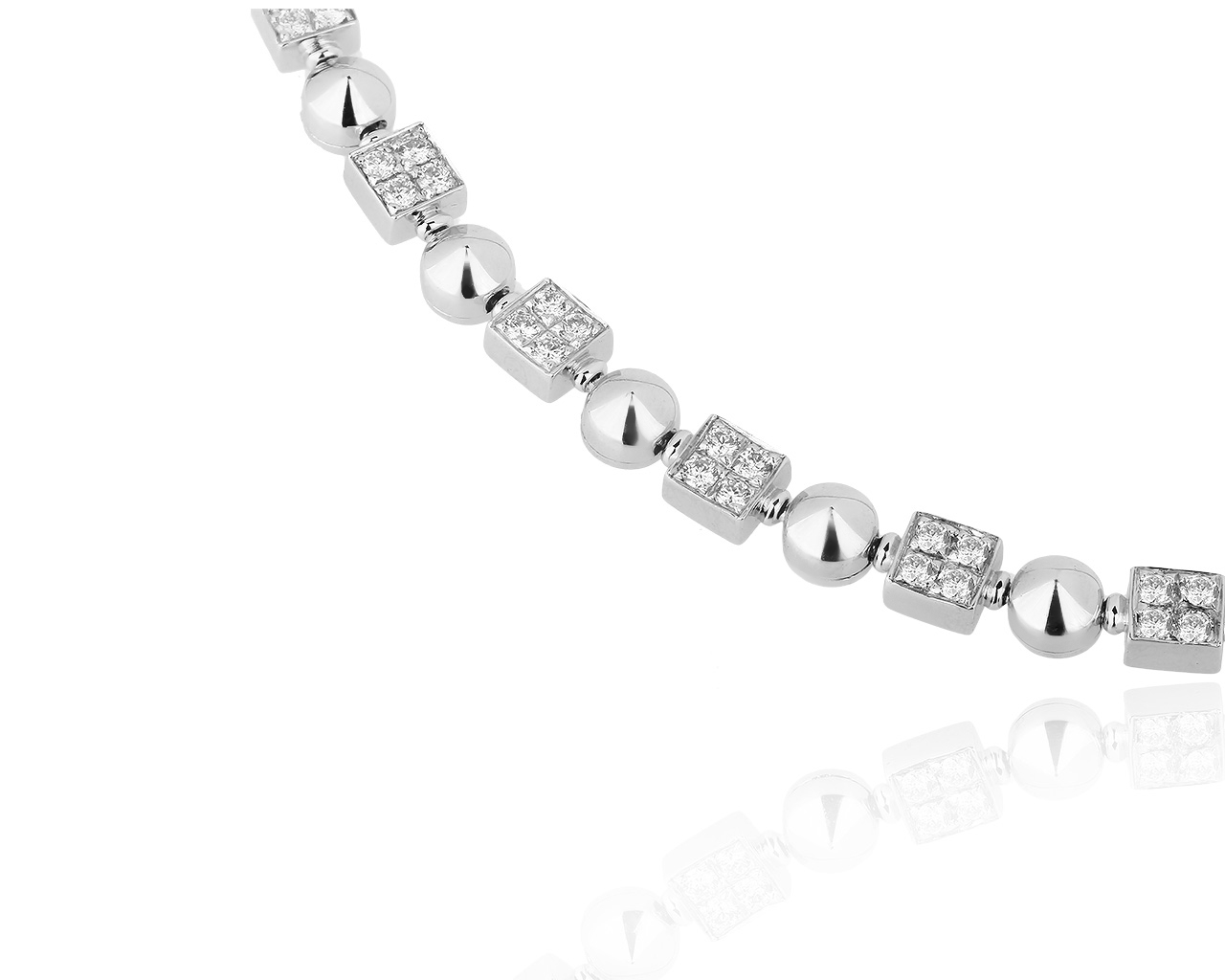 Золотое колье с бриллиантами 3.02ct Bvlgari Lucia