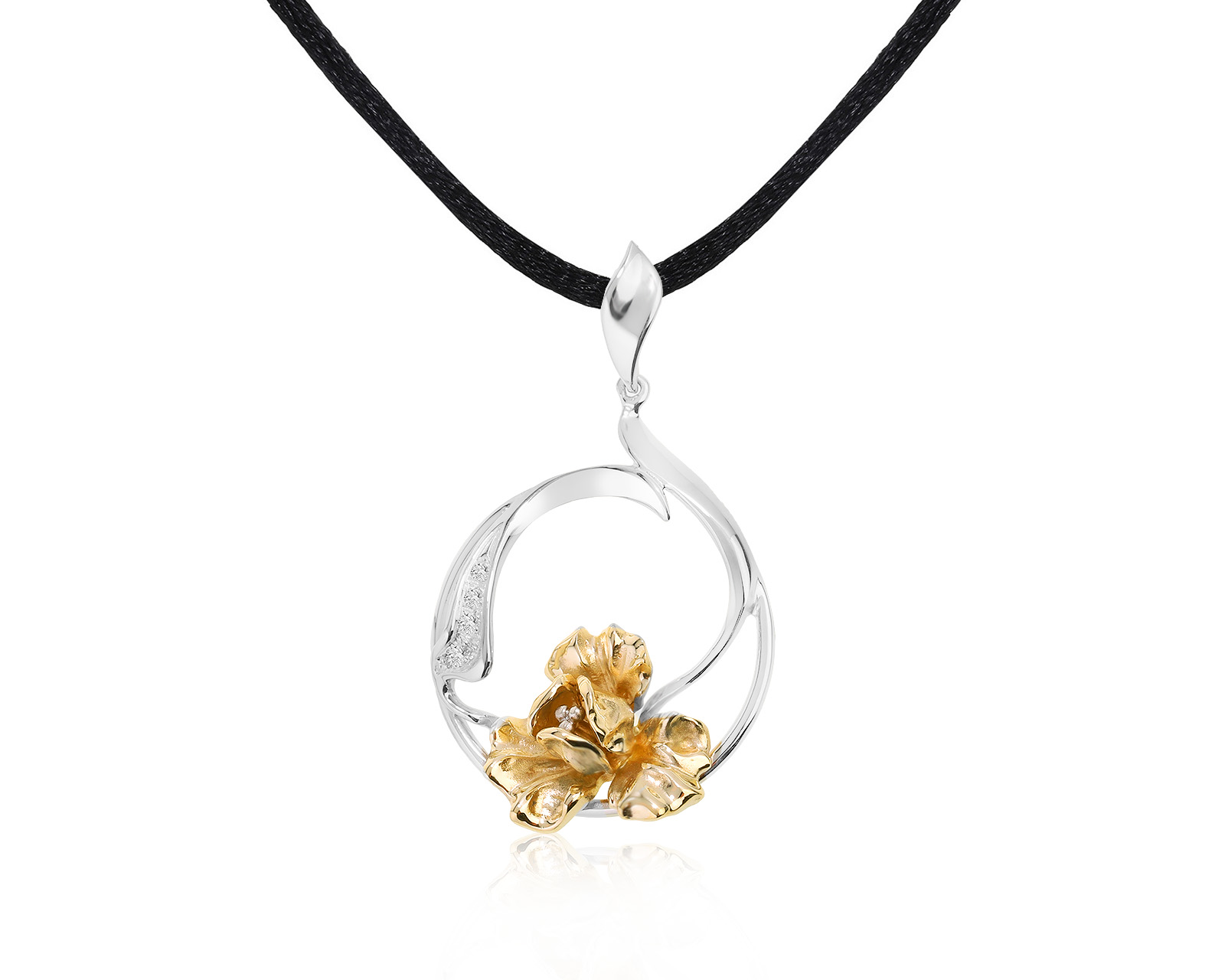 Чарующий золотой кулон с бриллиантами 0.03ct 260422/7