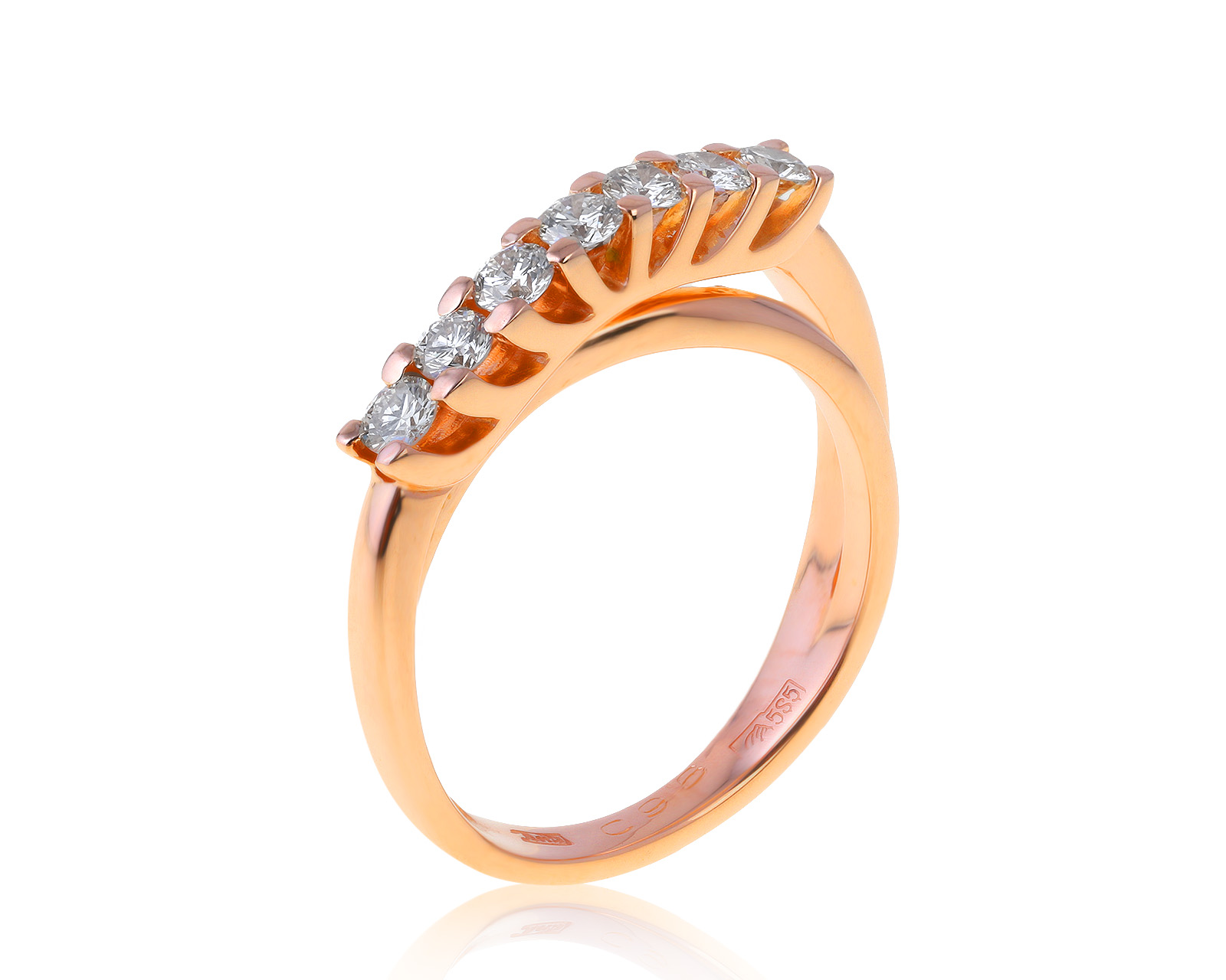 Нарядное золотое кольцо с бриллиантами 0.56ct