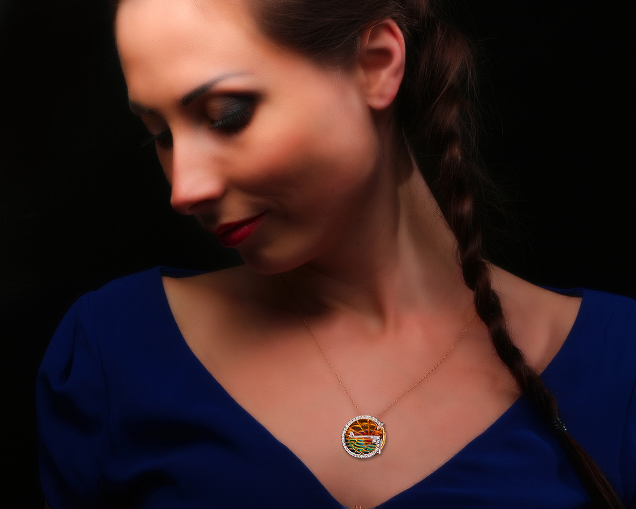 Интересная бриллиантовая подвеска 0.45ct Masriera