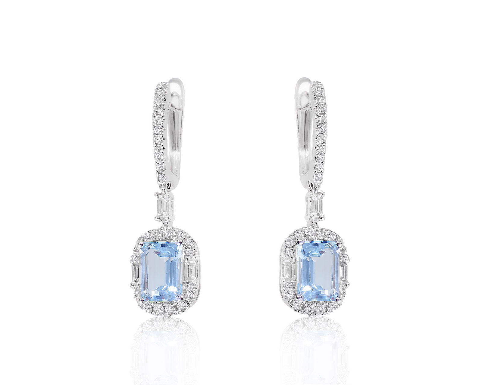 Прекрасные золотые серьги с аквамаринами 2.88ct