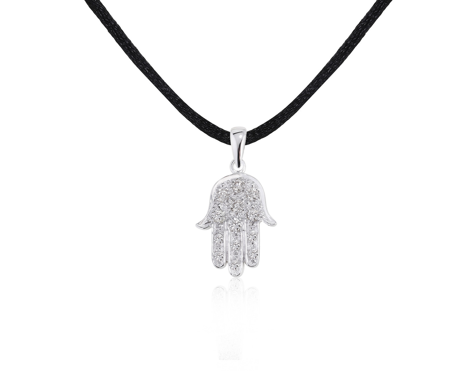 Изящный золотой кулон с бриллиантами 0.60ct