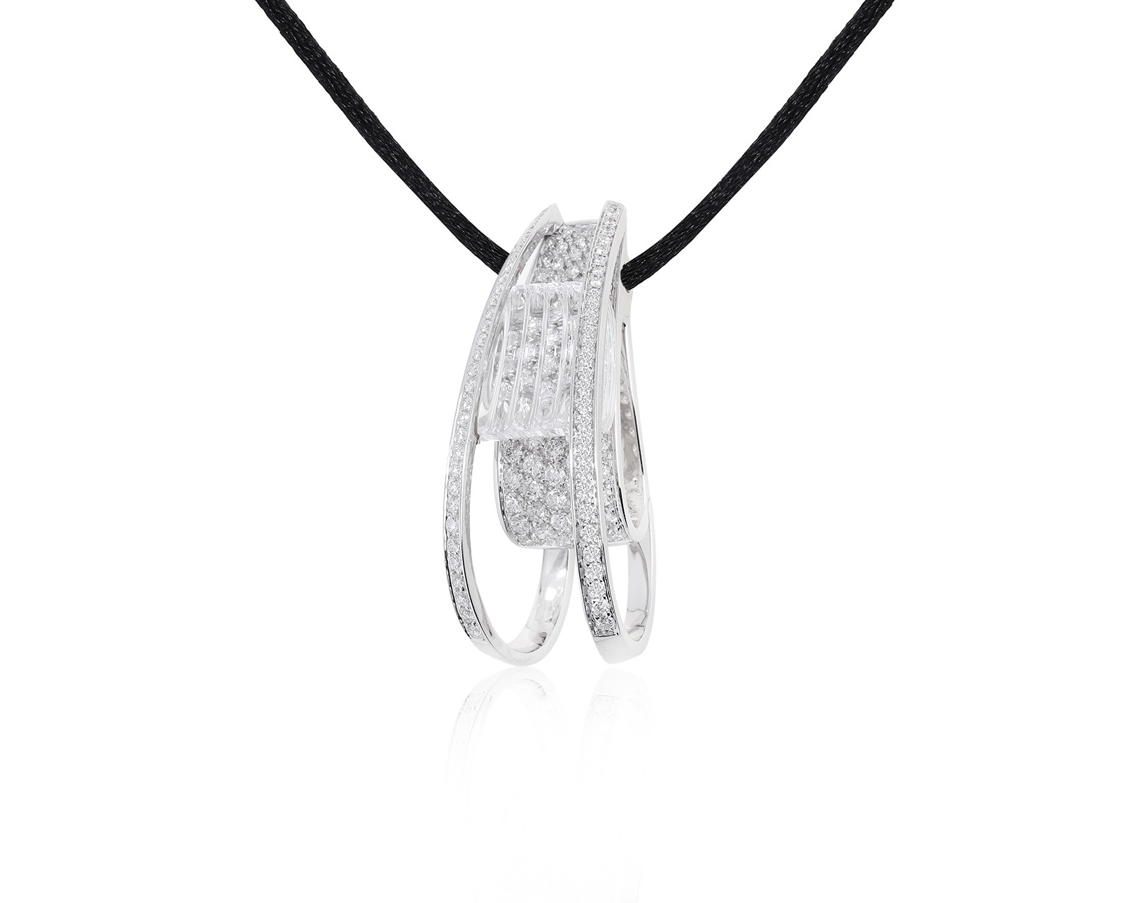 Оригинальный золотой кулон хрусталем 8.60ct и бриллиантами 3.84ct IO SI 090122/3 Оригинальный золотой кулон хрусталем 8.60ct и бриллиантами 3.84ct IO SI 090122/3