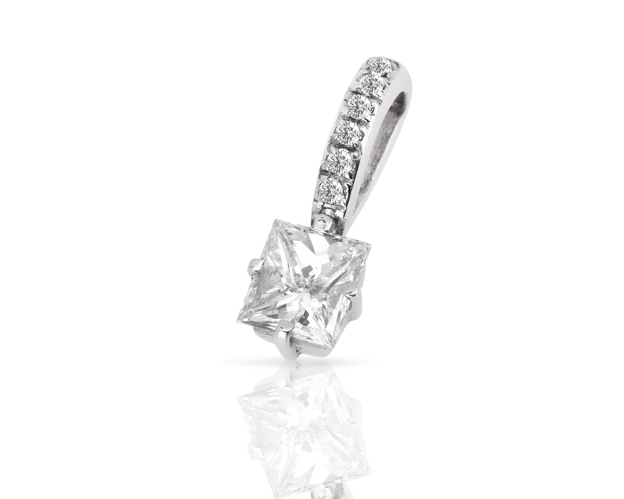 Элегантная золотая подвеска с бриллиантами 0.84ct 270318/1