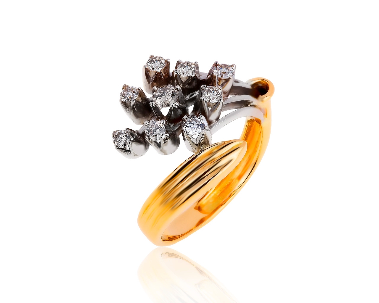 Эстетичное золотое кольцо с бриллиантами 0.56ct 190919/2