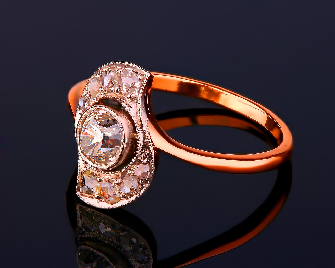 Старинное золотое кольцо с бриллиантами 0.84ct