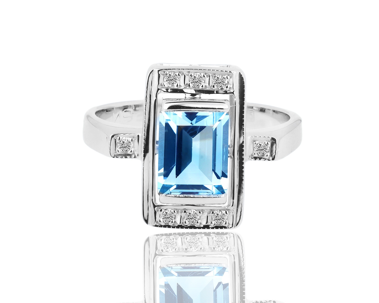 Золотое кольцо с топазом и бриллиантами 0.06ct 111218/3