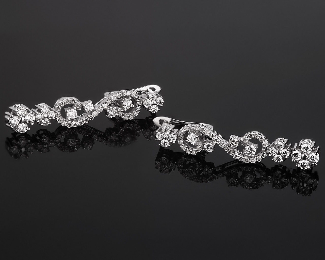 Шикарные золотые серьги с бриллиантами 1.66ct 251217/10