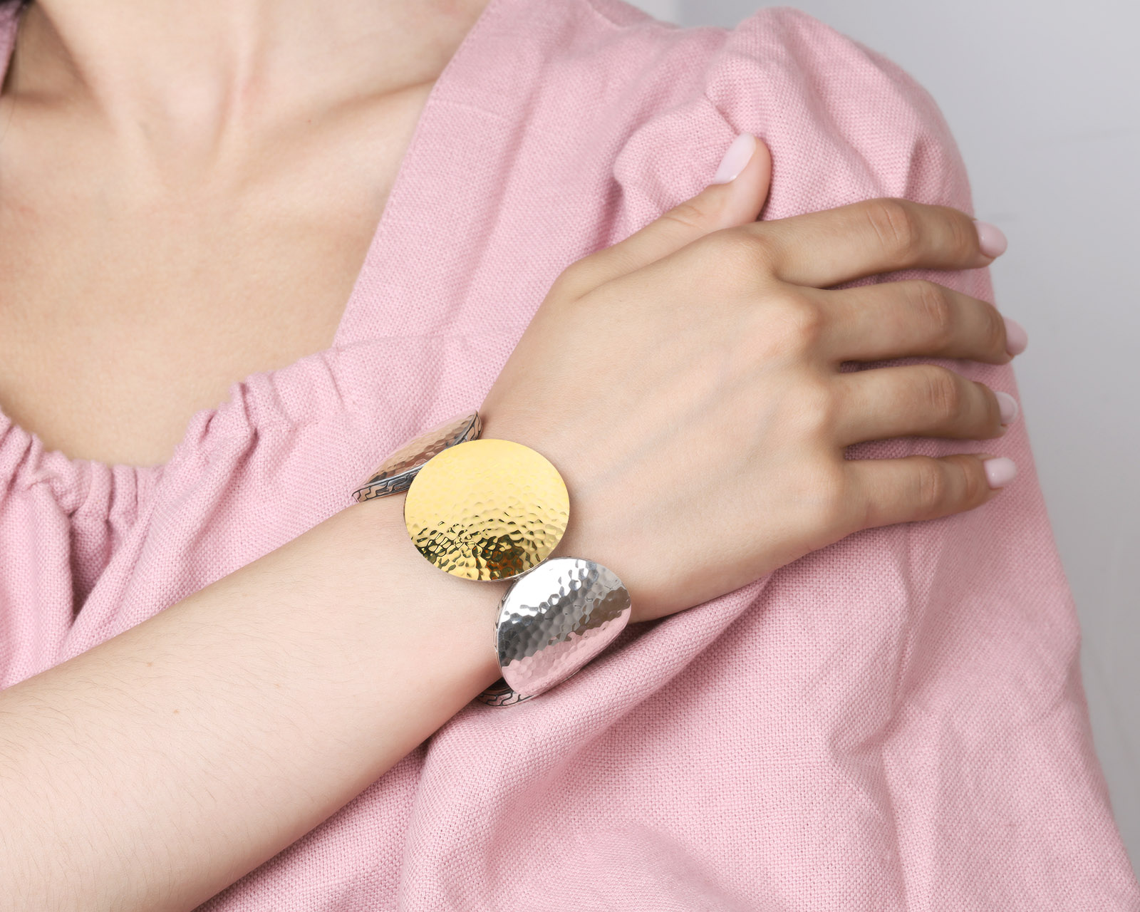 Оригинальный золотой браслет John Hardy