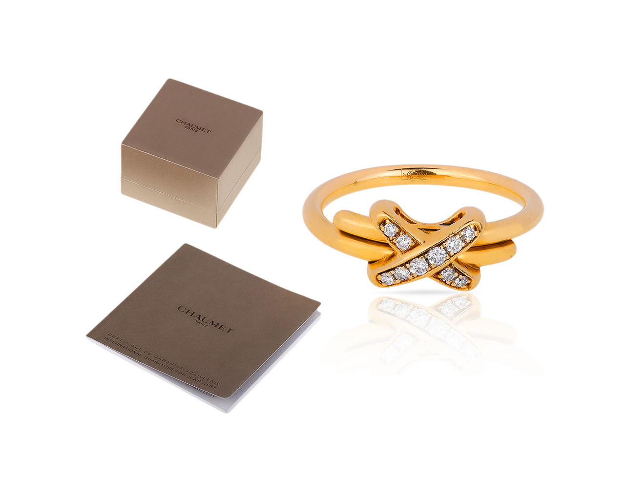 Идеальное золотое кольцо с бриллиантами 0.11ct Chaumet