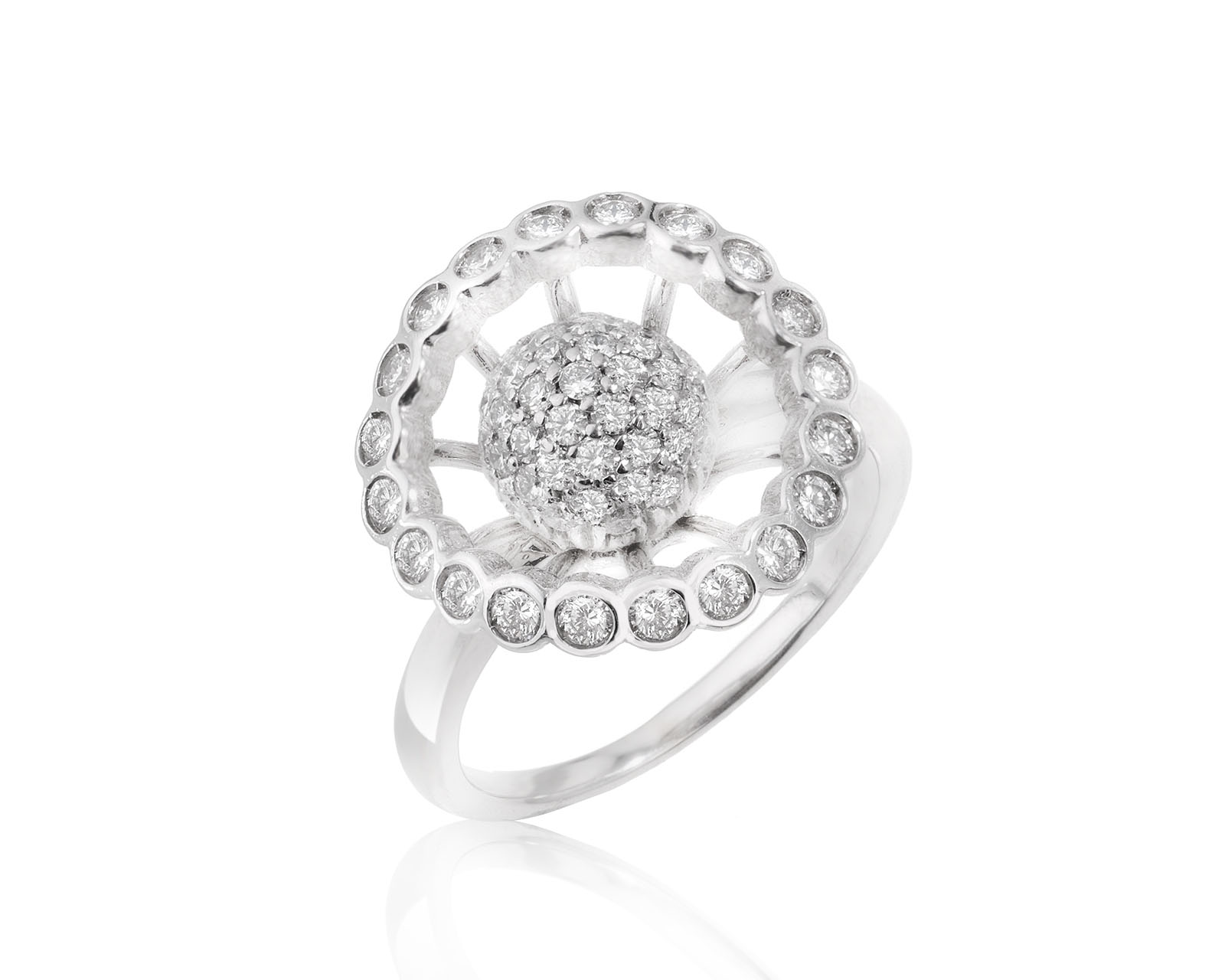 Оригинальное золотое кольцо с бриллиантами 0.70ct Boucheron 170220/4 Оригинальное золотое кольцо с бриллиантами 0.70ct Boucheron 170220/4