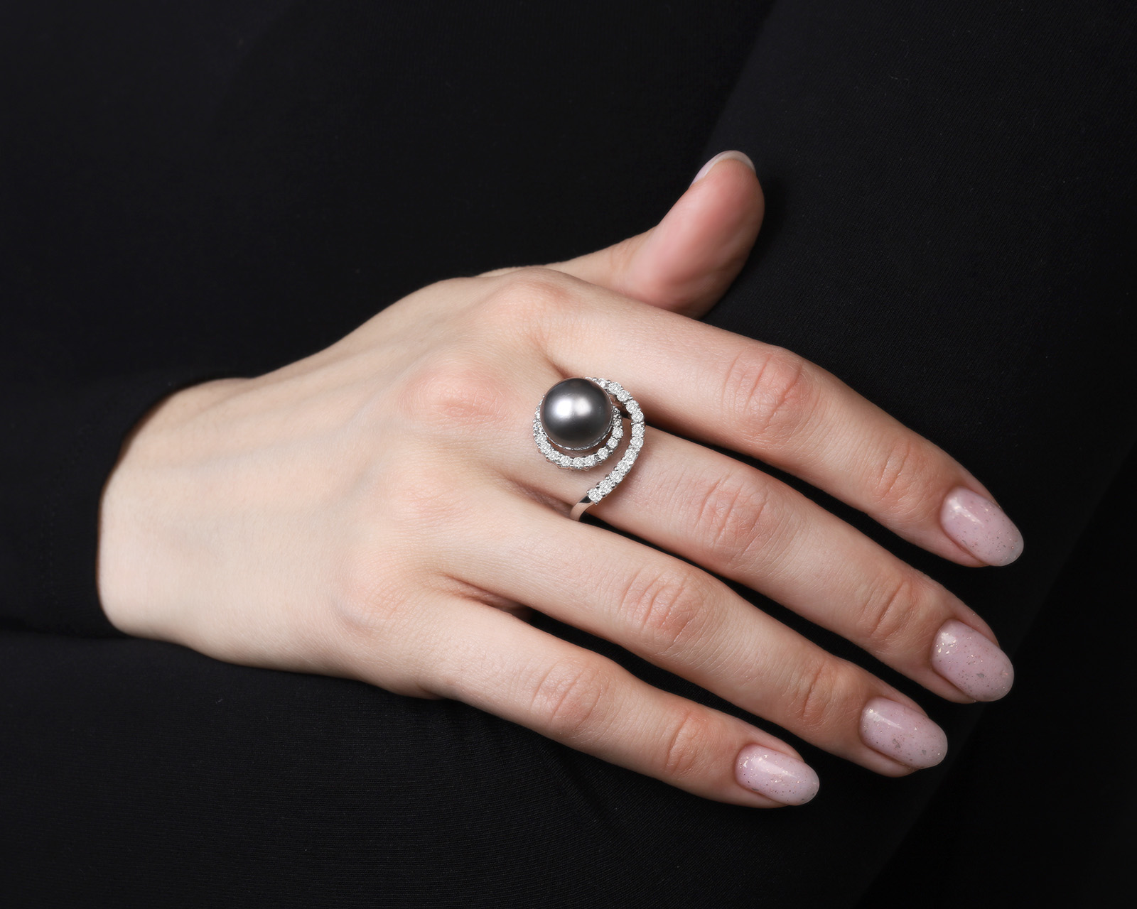 Модное золотое кольцо с жемчугом 12.30 мм