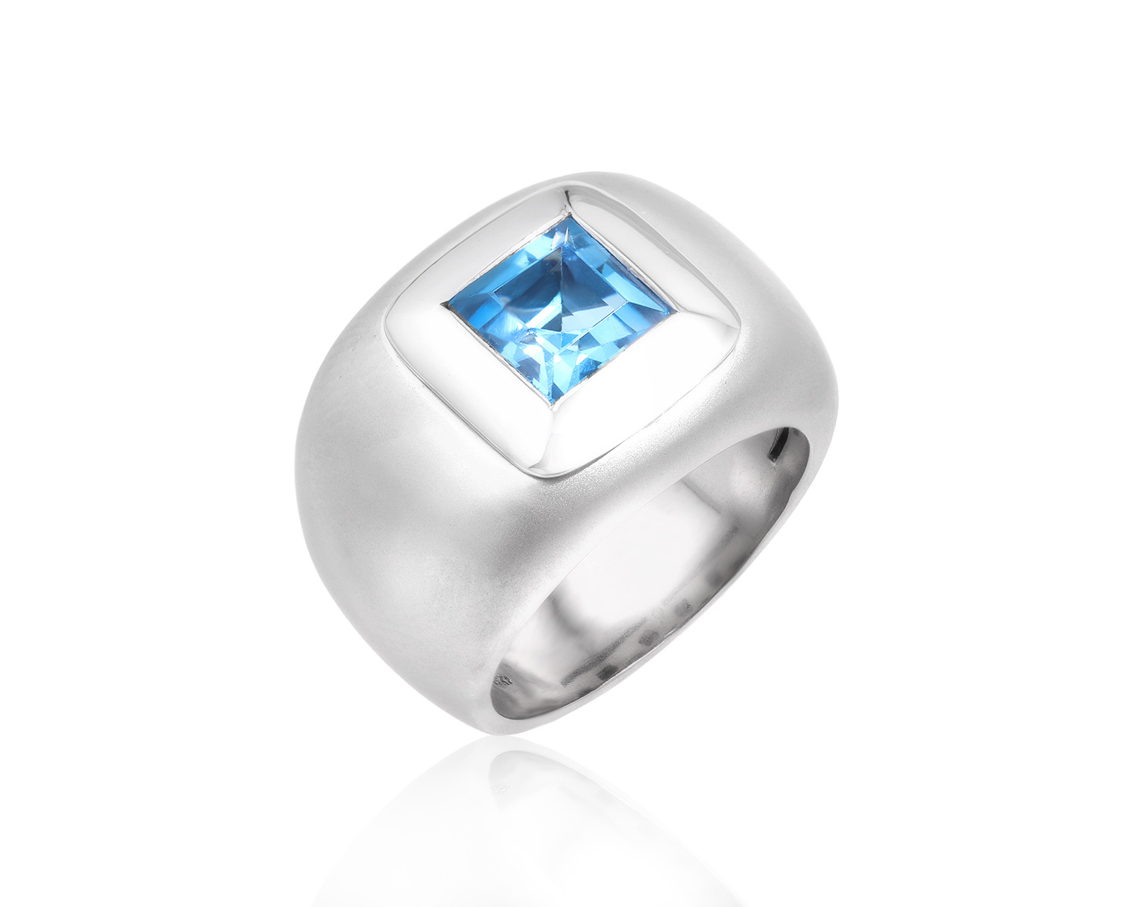 Золотое кольцо с топазом Swiss Blue 2.20ct 060524/18